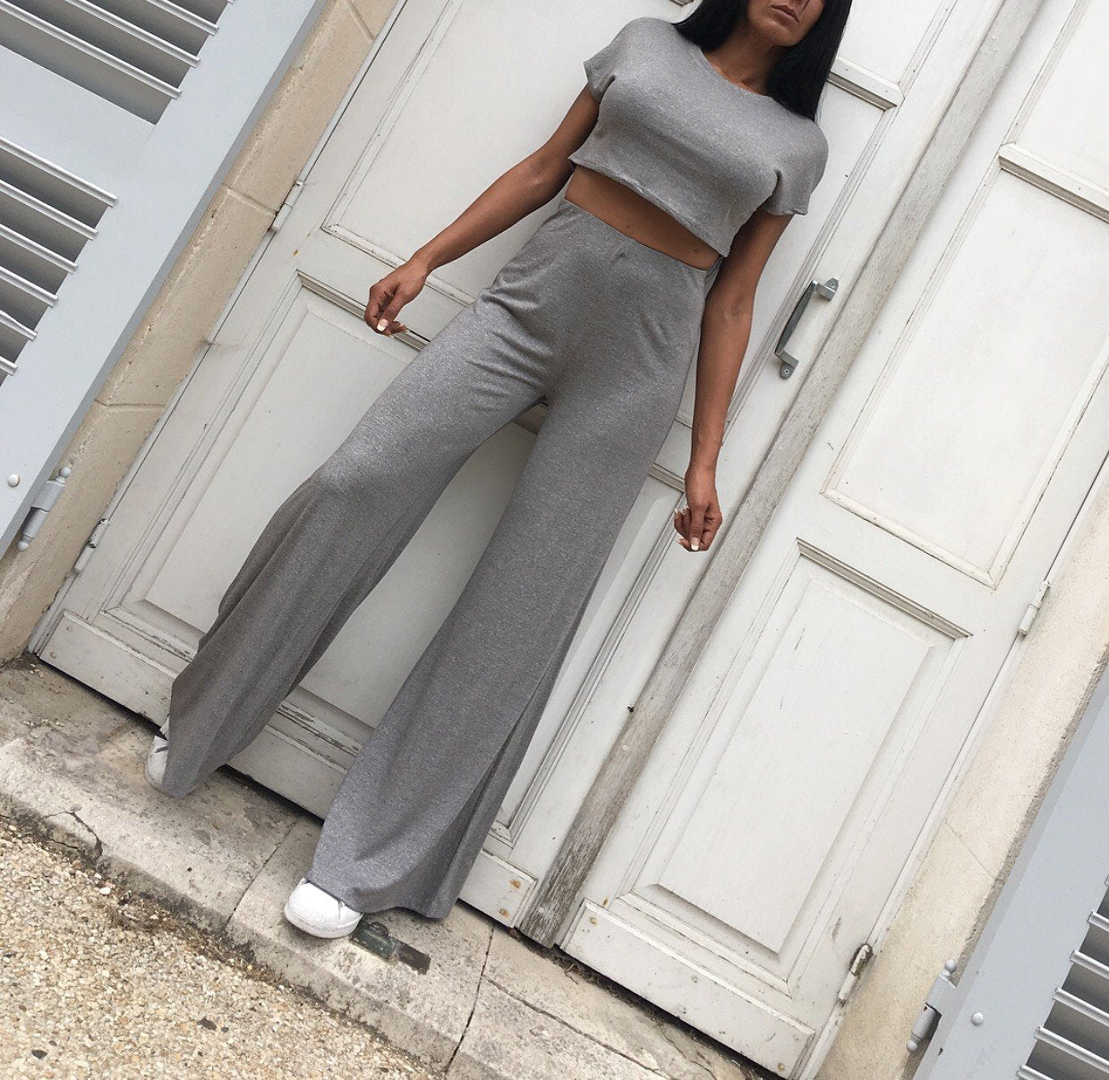 Ensemble MADYANE GRIS Crop Top / Pantalon