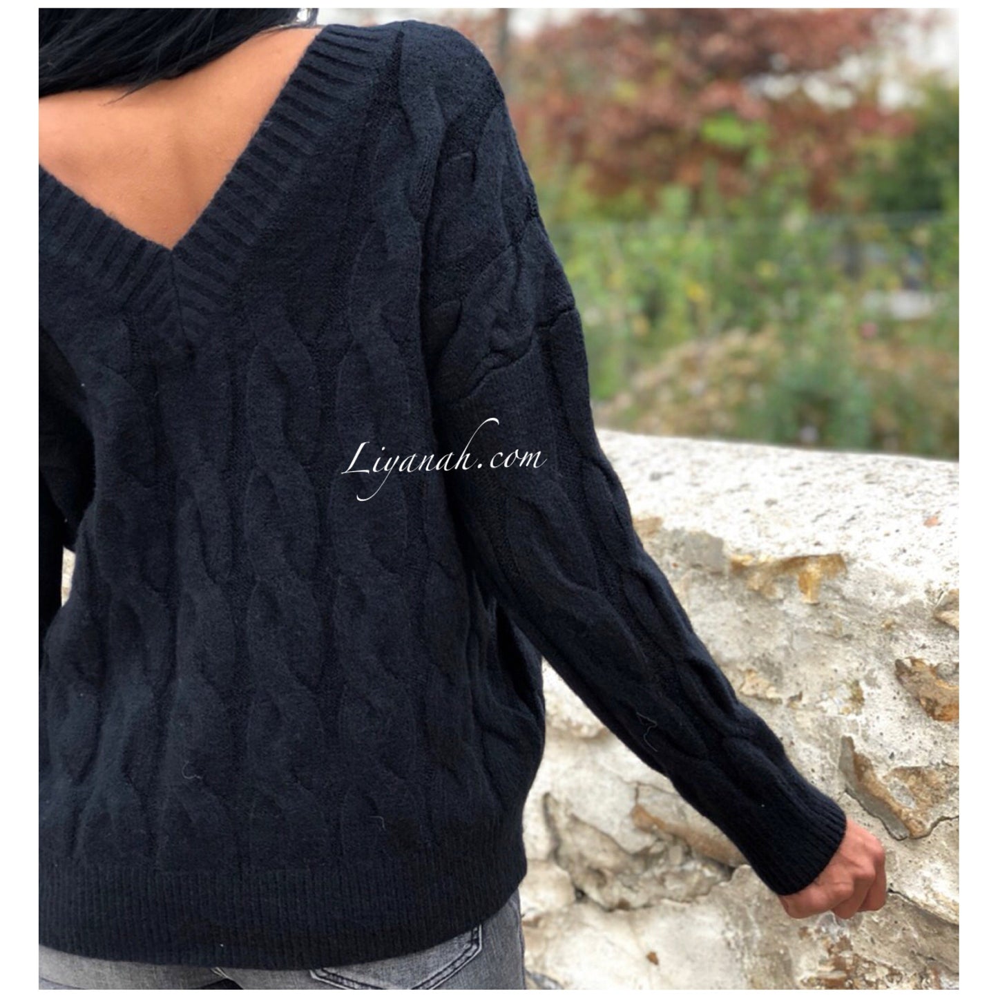 PULL Mi-long Col V Modèle ELARA NOIR