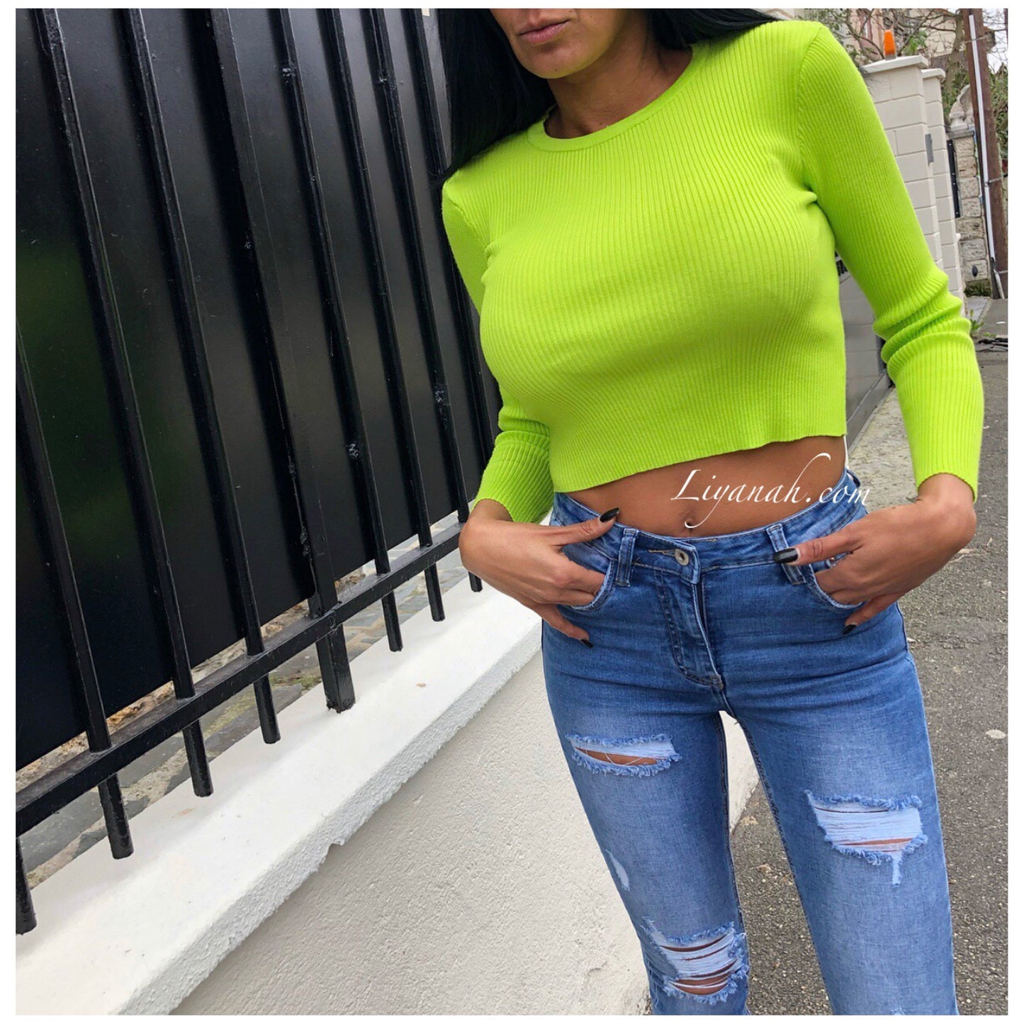 Pull Cropped Modèle MILYARA VERT FLUO