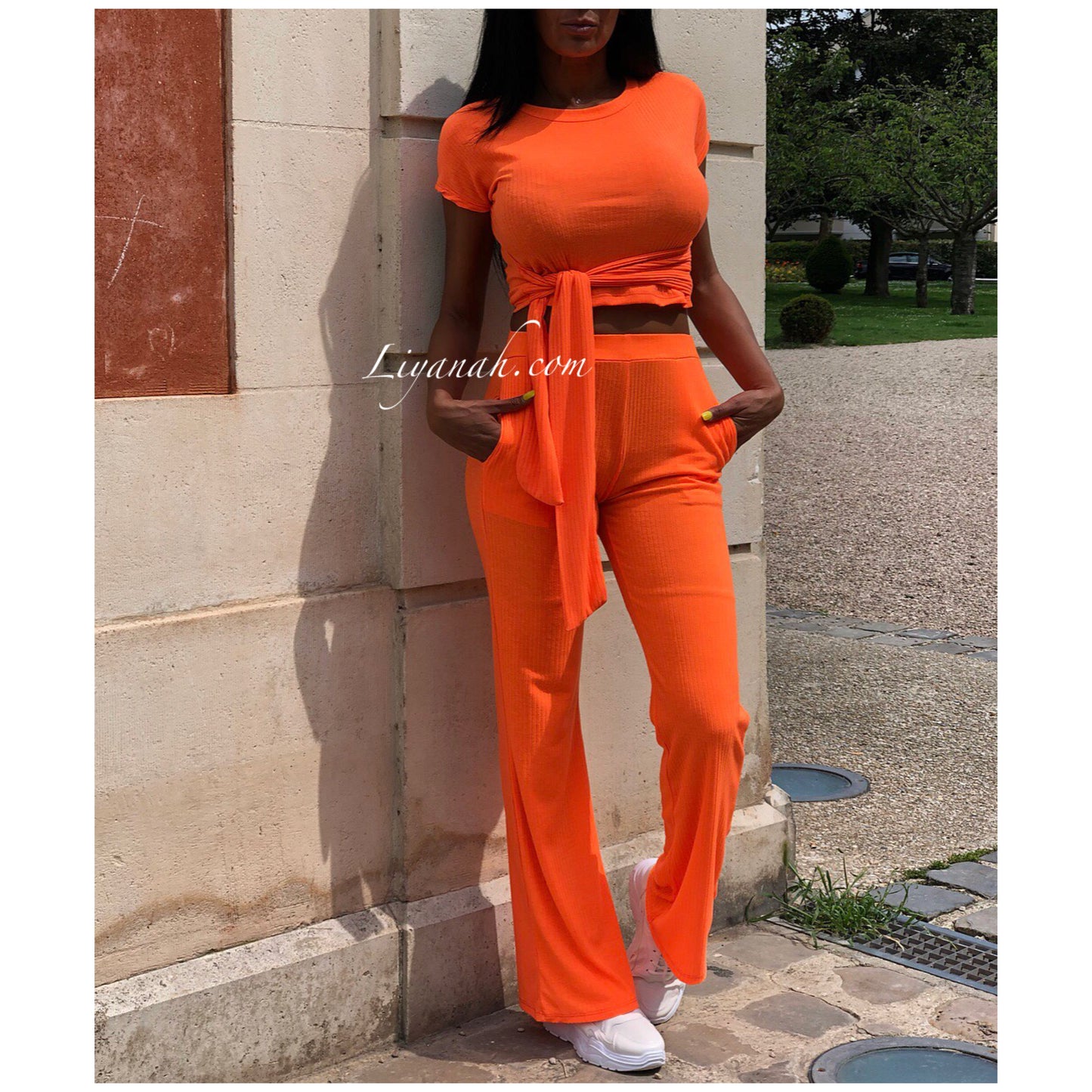 Ensemble Crop Top + Pantalon ANDY Noir, Gris, Beige, Jaune, Blanc ou Orange