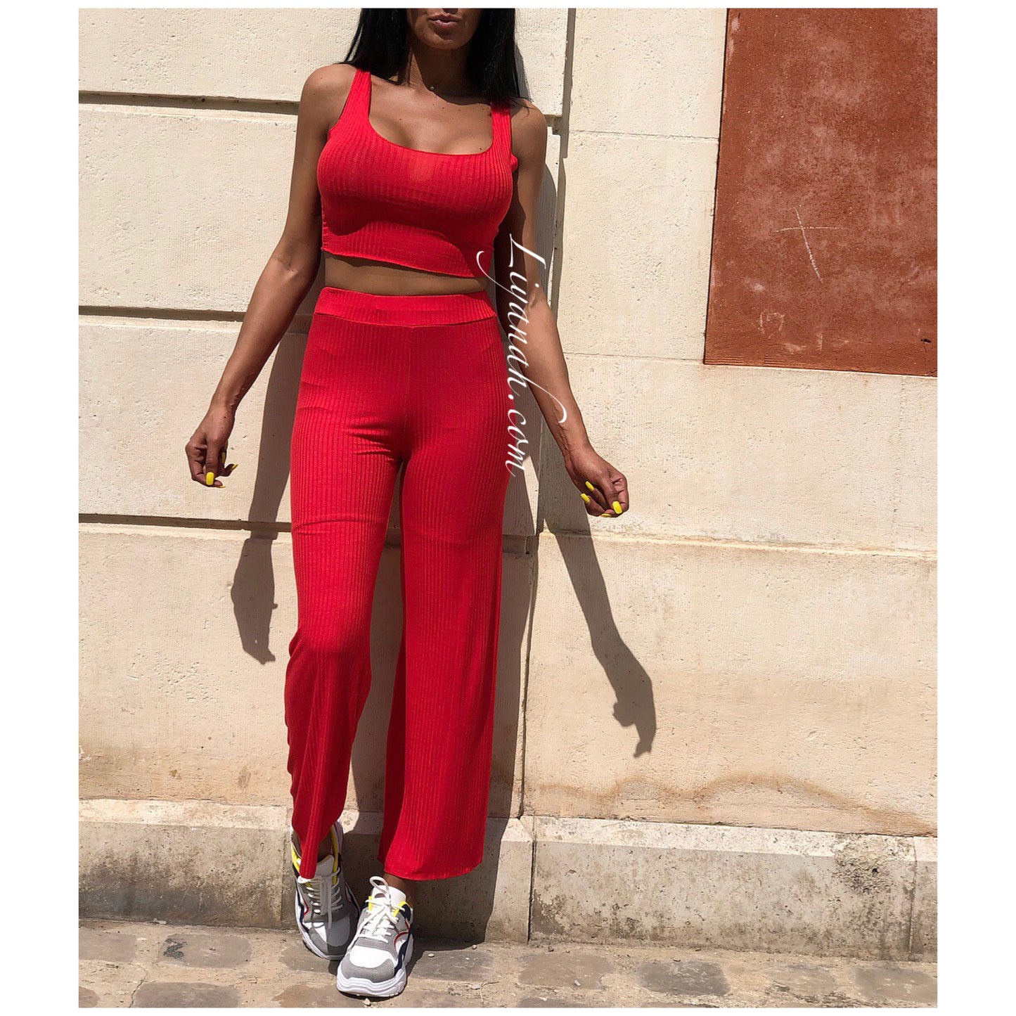 Ensemble Crop Top + Pantalon Modèle MAHO Rouge