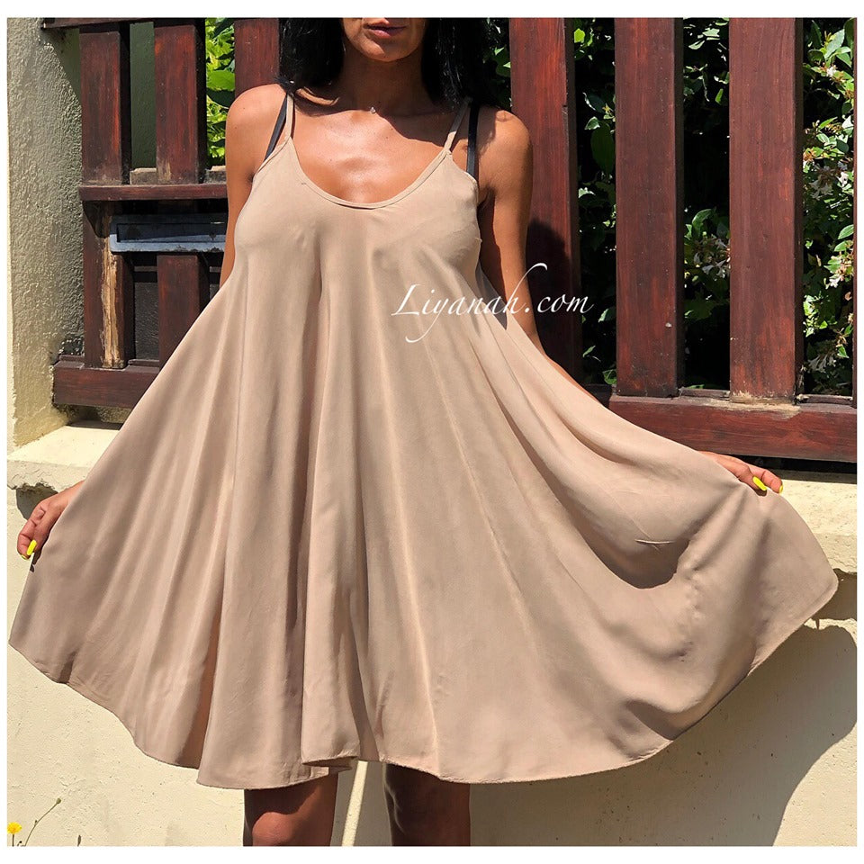 Robe Courte Modèle JENY BEIGE