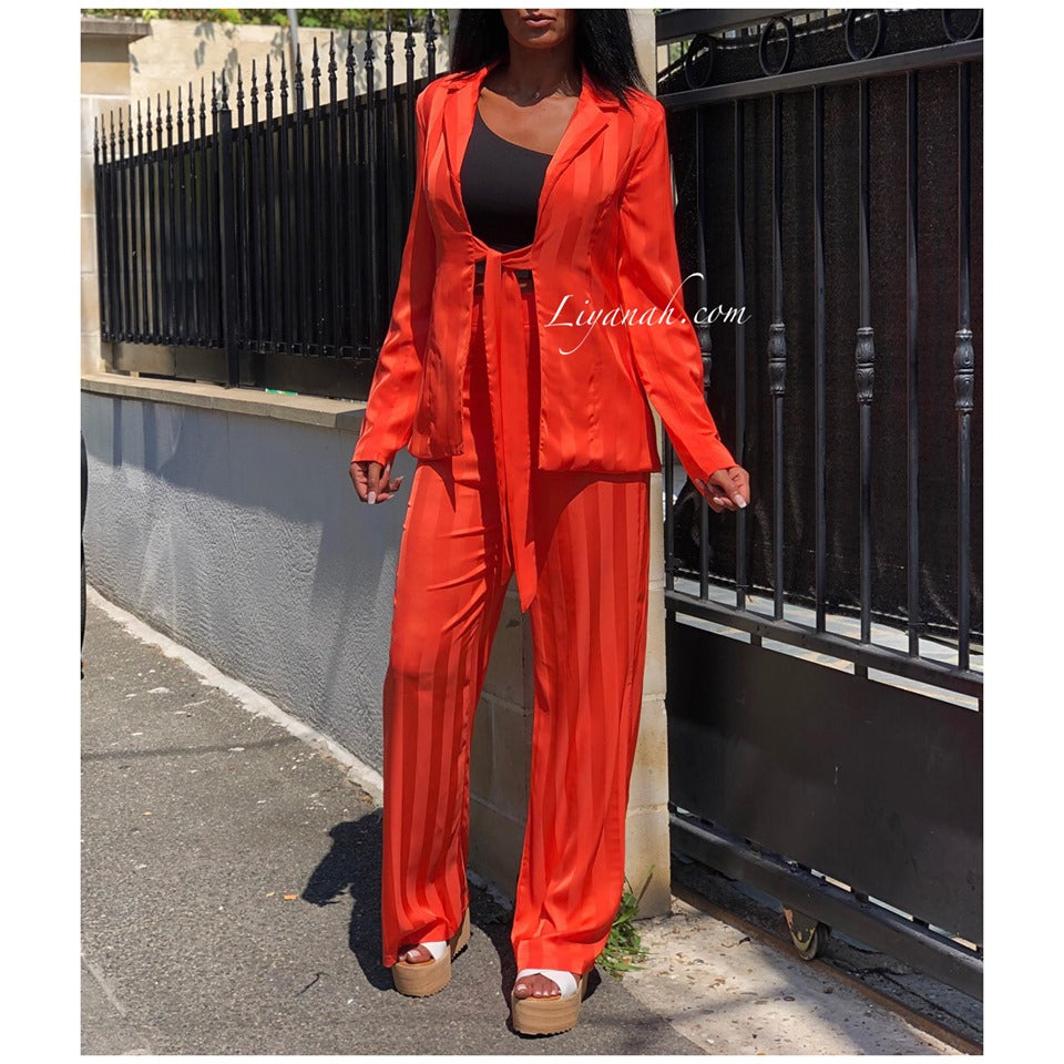 Tailleur Veste + Pantalon Modèle NAYARA ORANGE