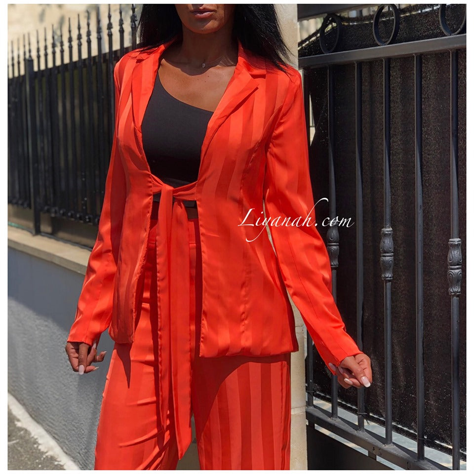 Tailleur Veste + Pantalon Modèle NAYARA ORANGE