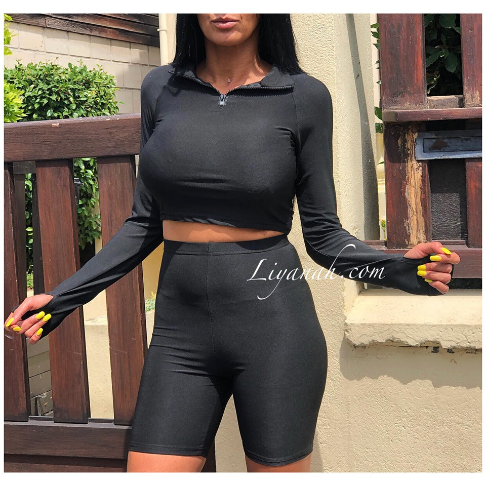 Ensemble Crop Top + Cycliste Modèle NOJARA NOIR