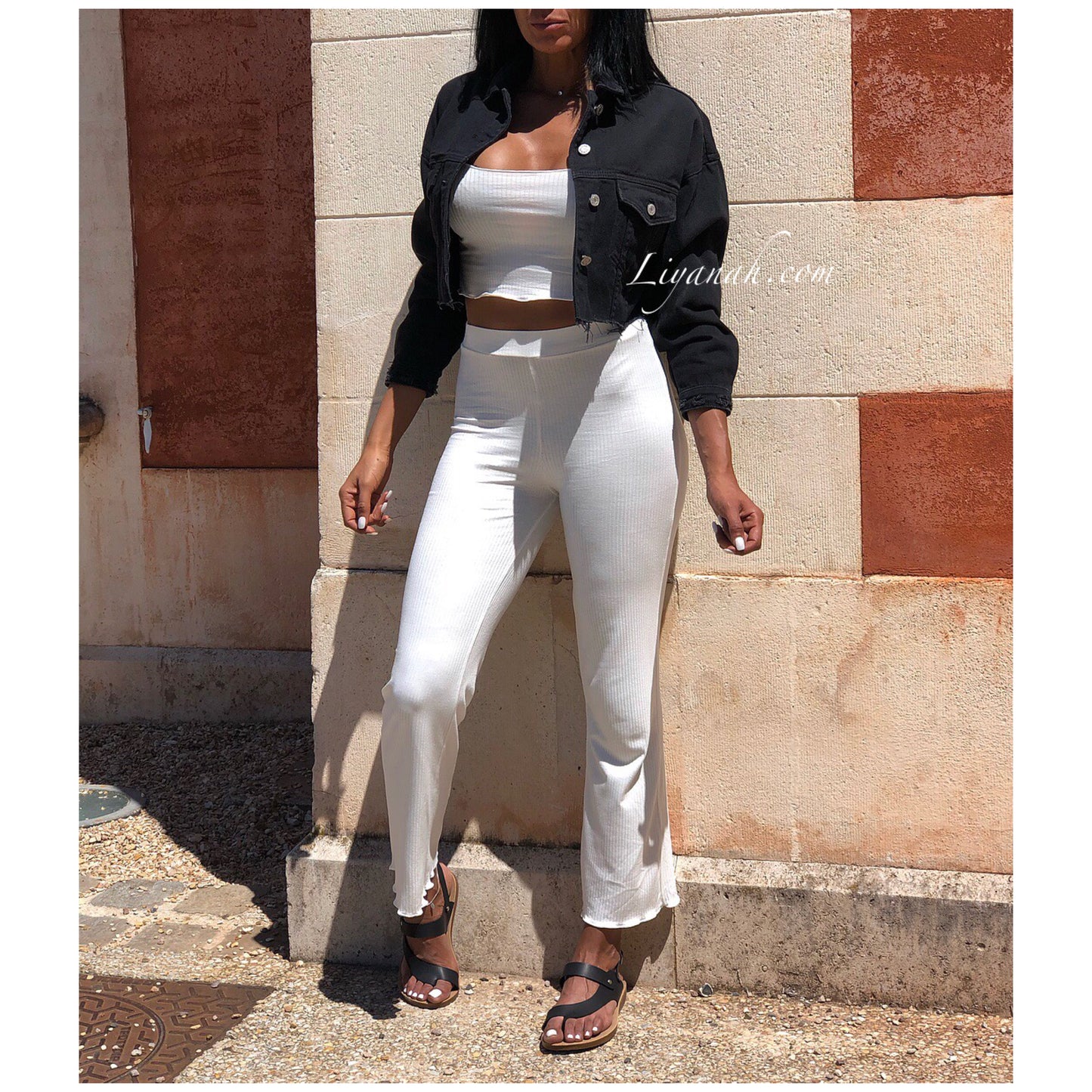 Ensemble Crop Top + Pantalon Modèle MAHO Blanc