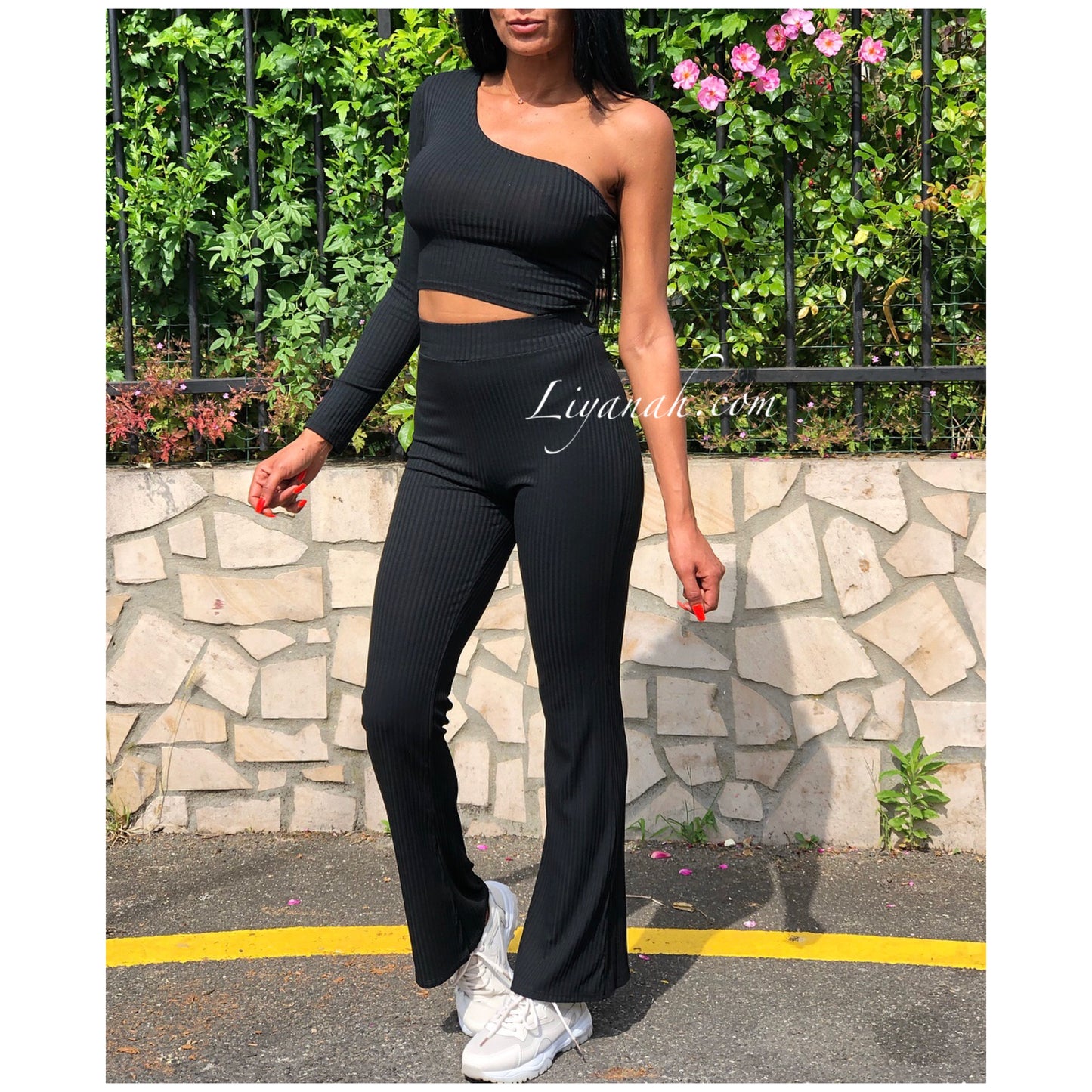 Ensemble Crop Top + Pantalon Modèle SALAYA / 5 couleurs