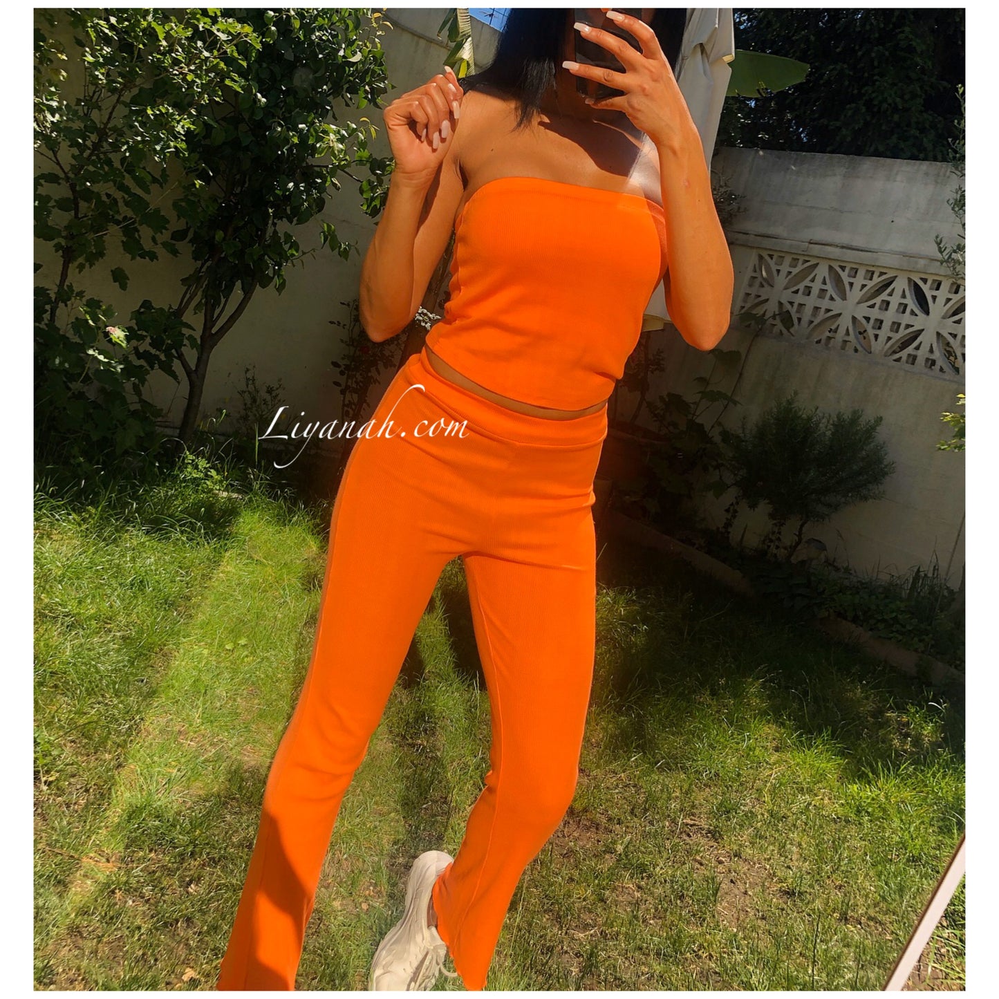 Ensemble Crop Top + Pantalon Modèle NYKARA ORANGE CLAIR