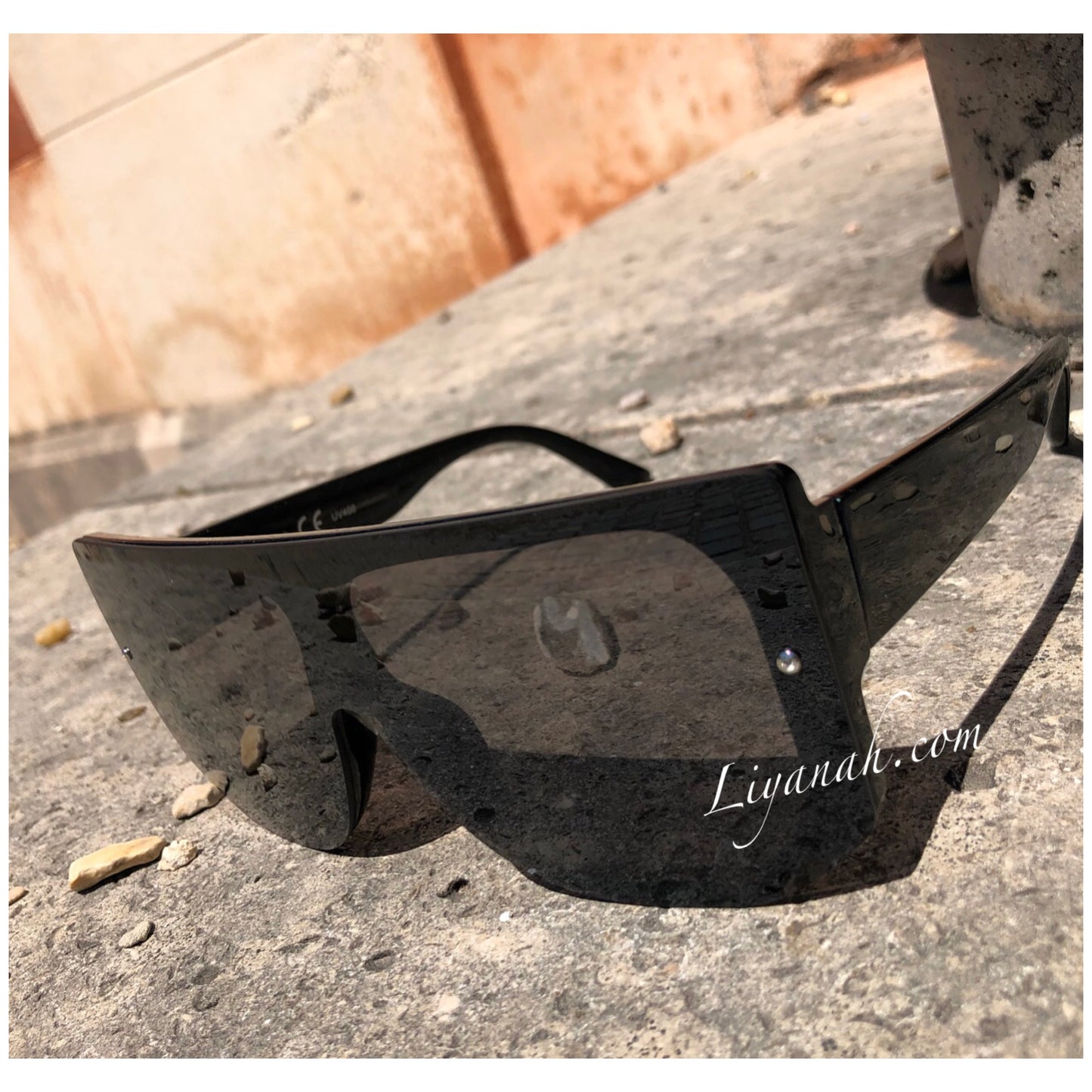 LUNETTES DE SOLEIL Modèle ZITA NOIR