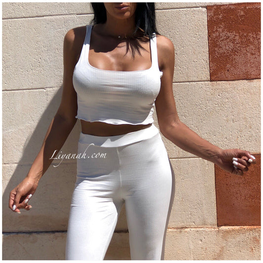 Ensemble Crop Top + Pantalon Modèle MAHO Blanc