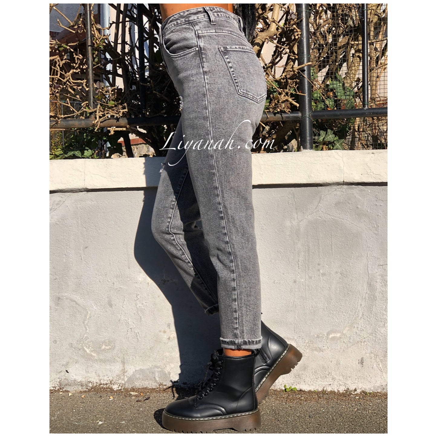 JEAN MOM DARK GRAY Modèle QUINCY