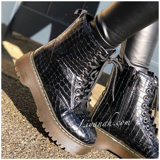 BOOTS Modèle LIZZY NOIR CROCO