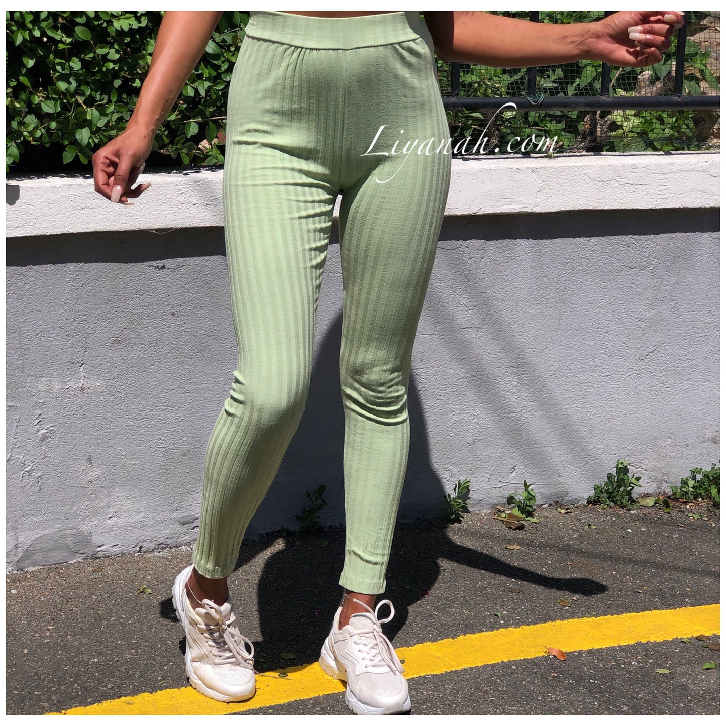 Ensemble Top + Legging + Gilet Modèle ALIZEA VERT