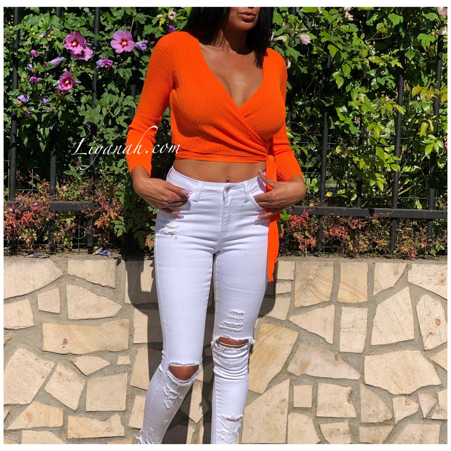 Cache-Coeur Cropped Modèle CHACHA ORANGE