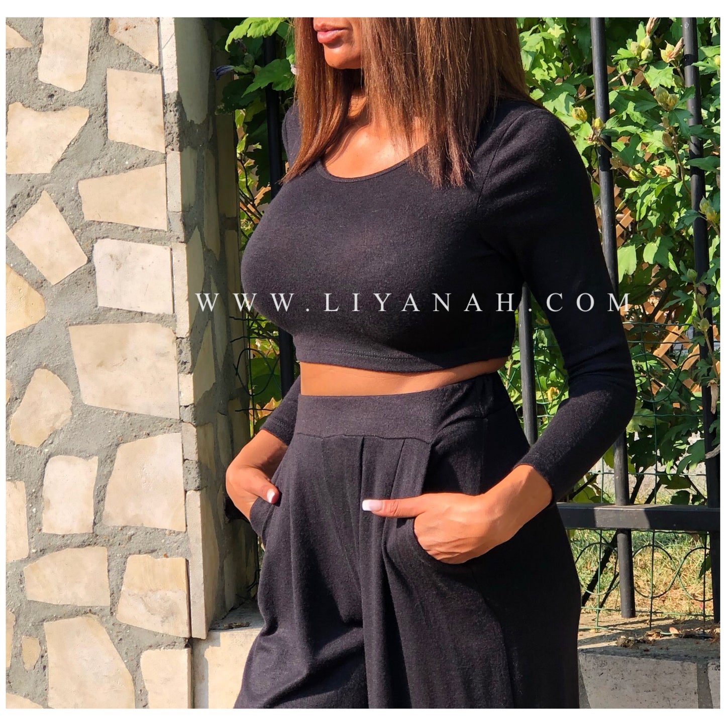 Ensemble Crop Top + Pantalon Modèle MAKYA NOIR