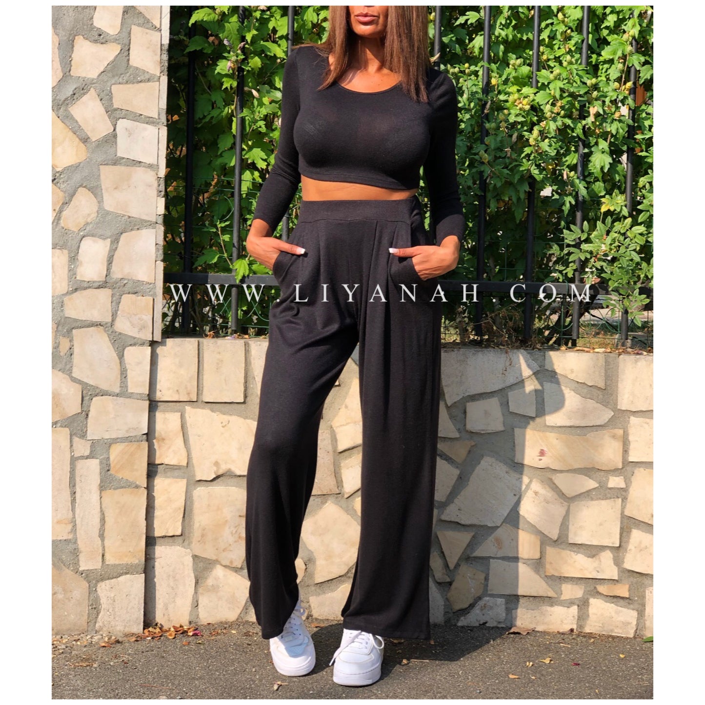 Ensemble Crop Top + Pantalon Modèle MAKYA NOIR