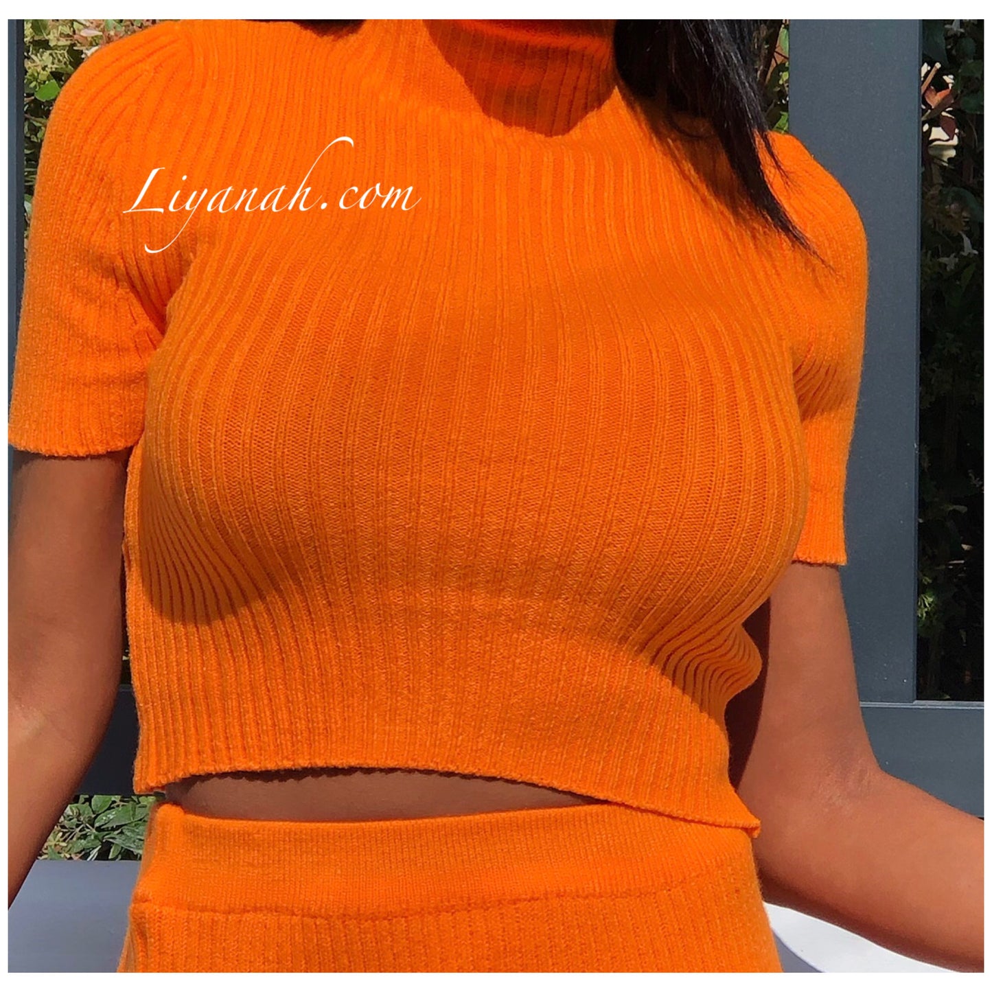 Ensemble Pull / Jupe longue Modèle CASEY ORANGE