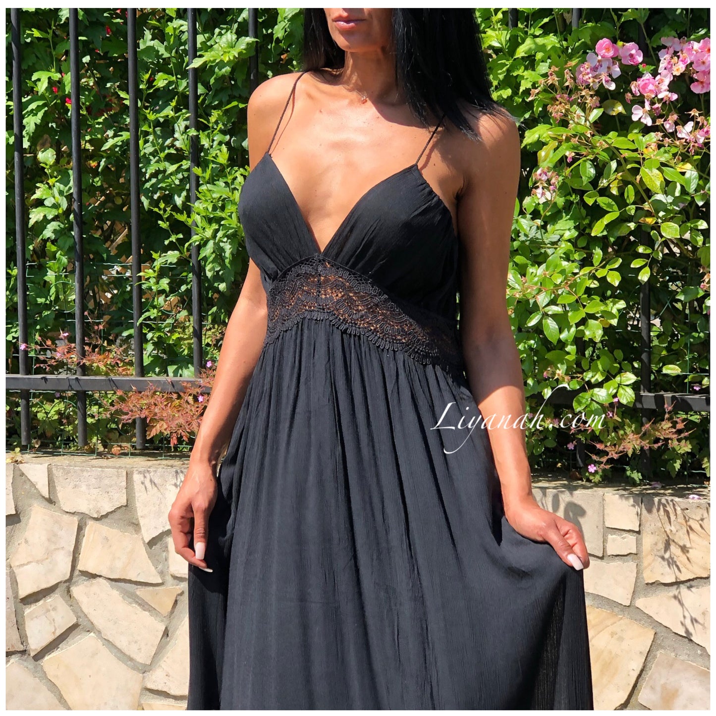 ROBE Modèle YELDA NOIR