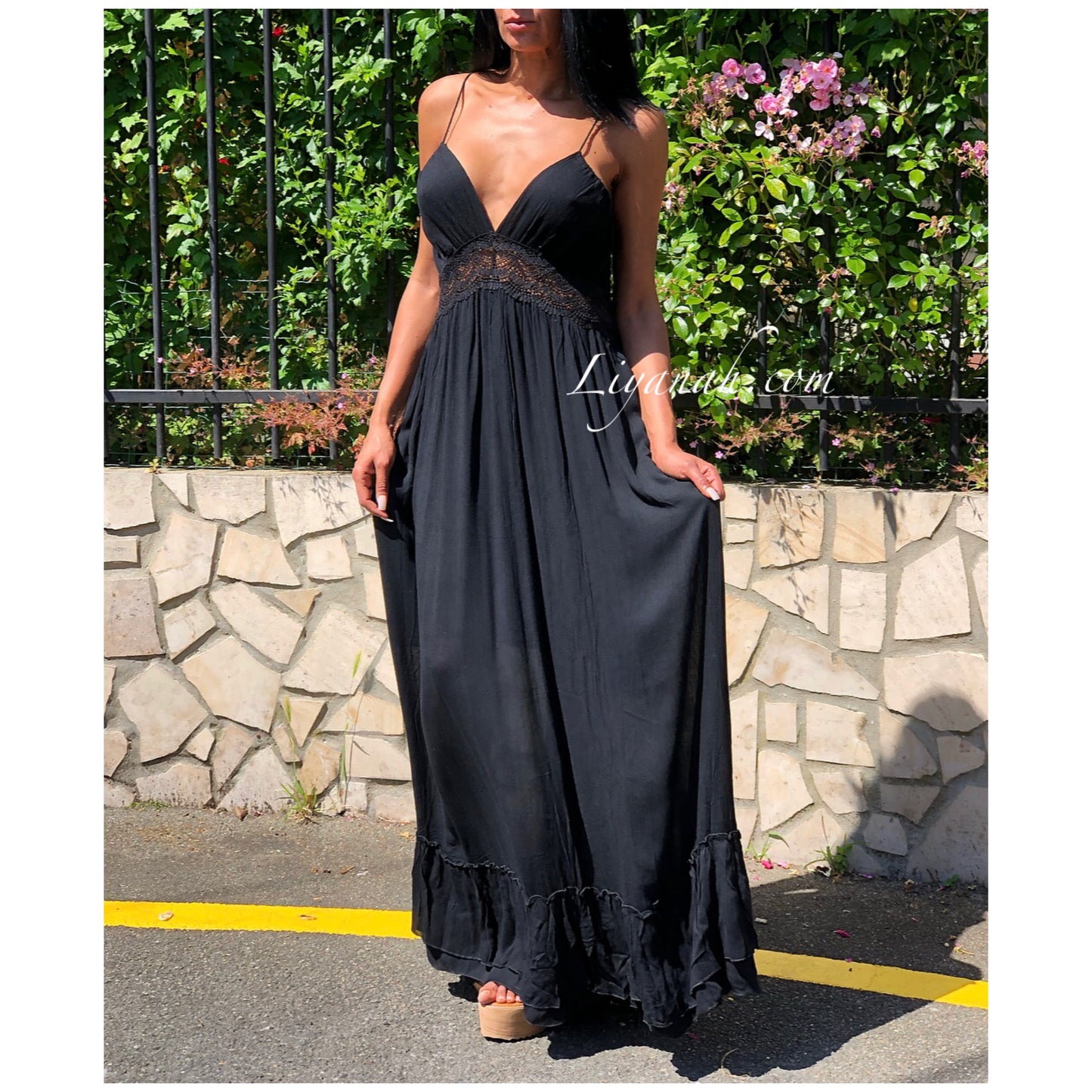 ROBE Modèle YELDA NOIR