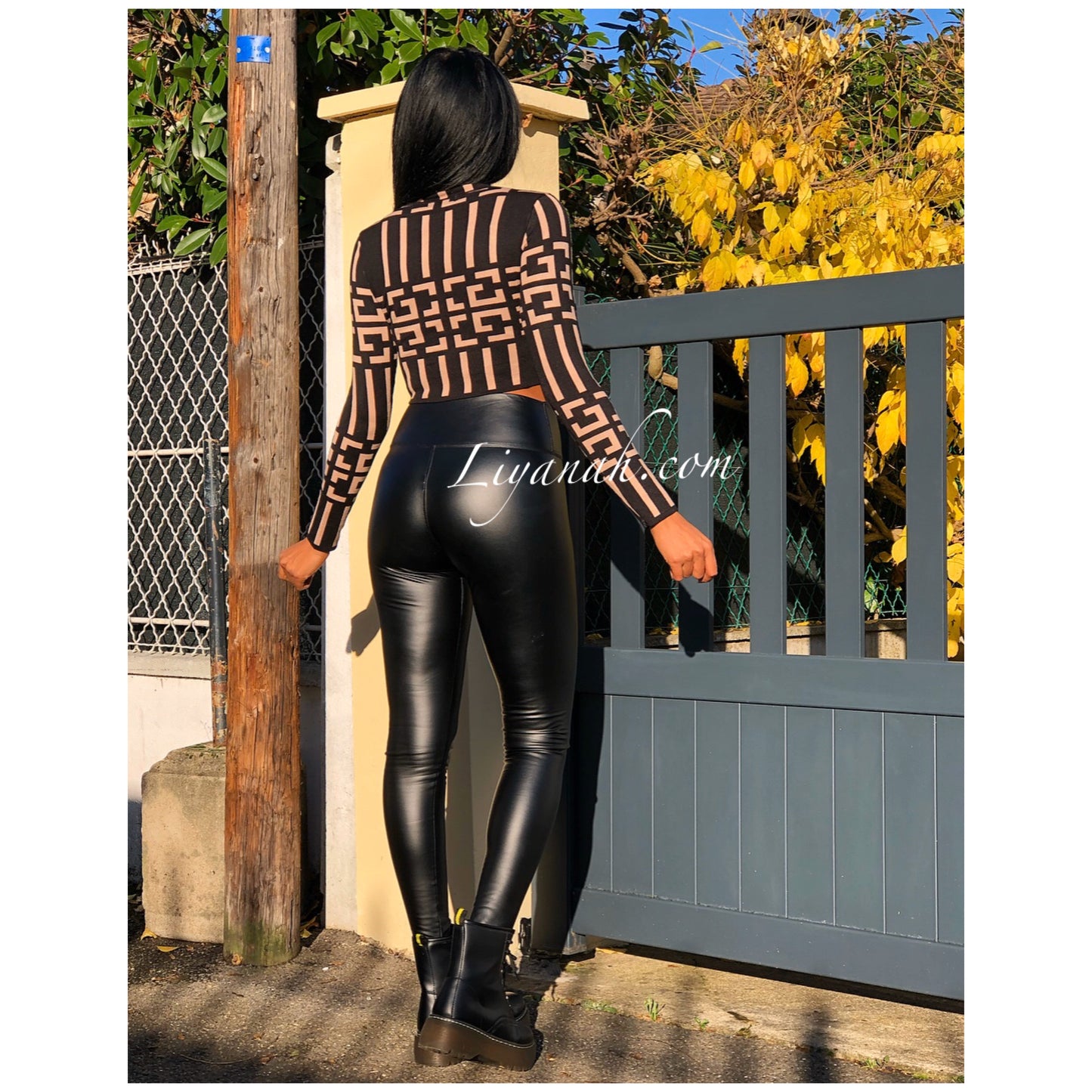 Pull Crop Top Modèle LARYA