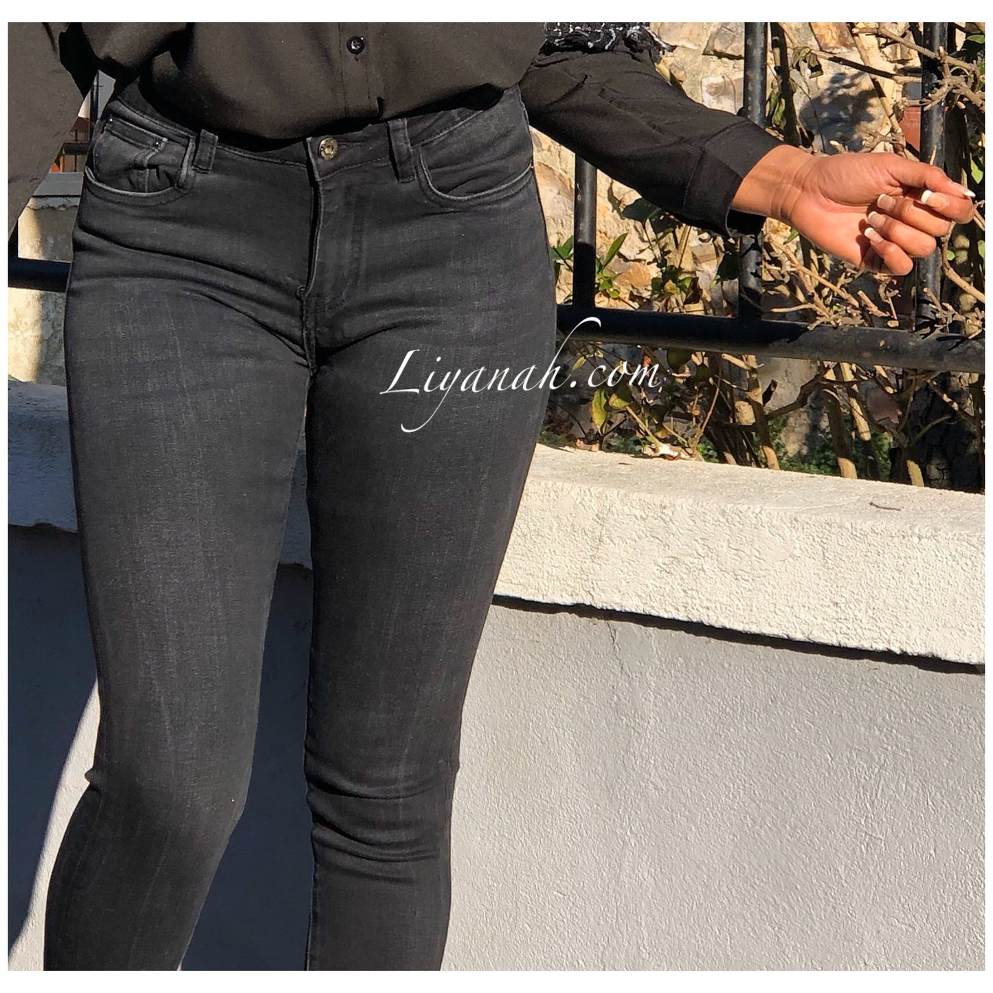 Jean Skinny Modèle KAYALA NOIR TAILLE MI-HAUTE