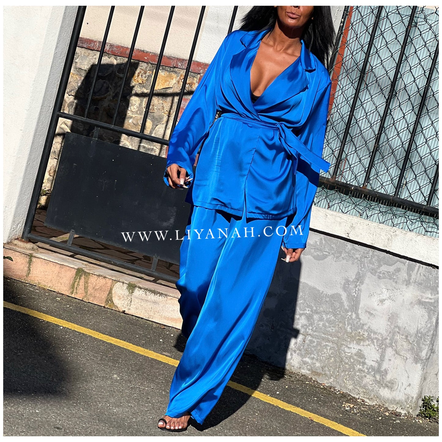 Ensemble Modèle MALAYA BLEU ROI