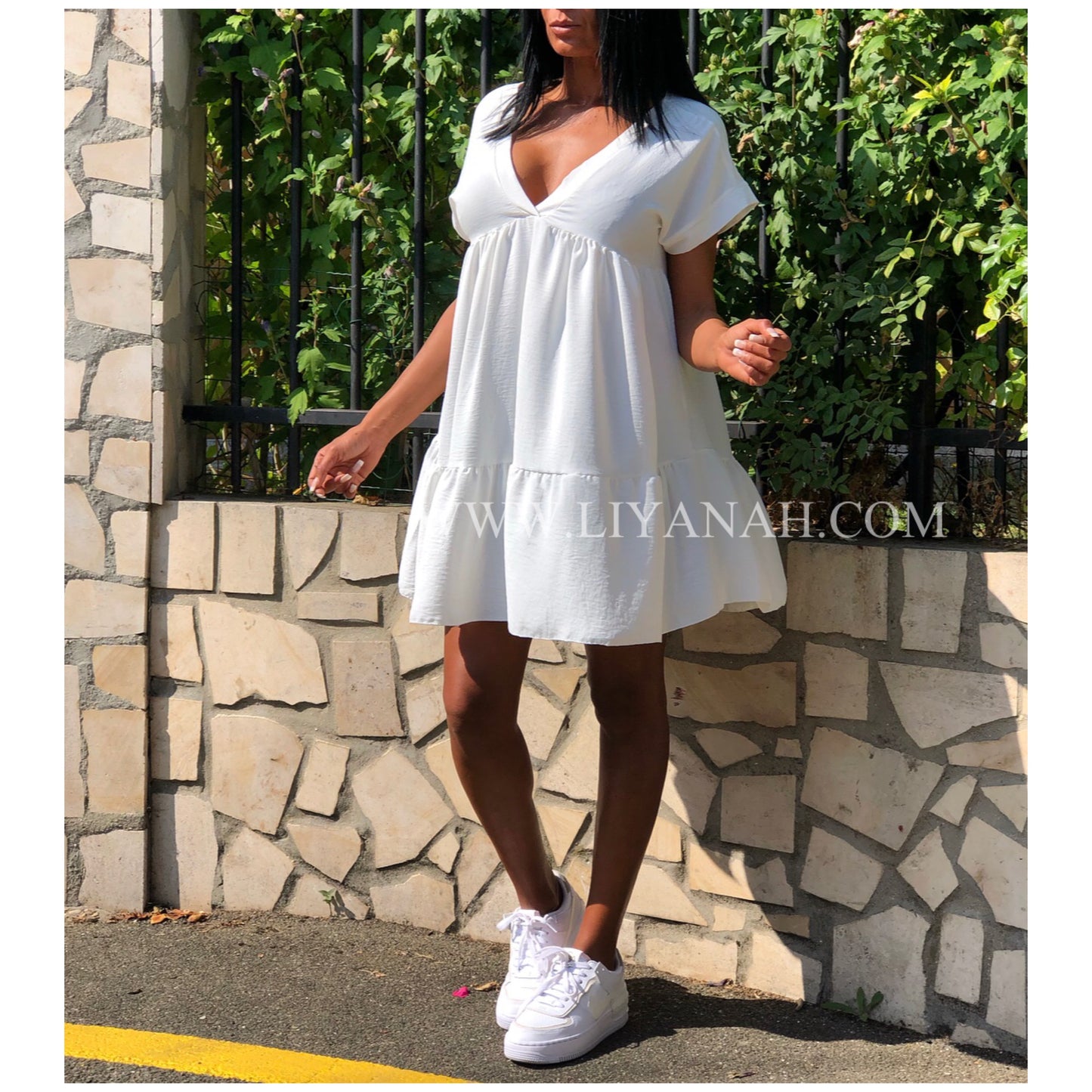 ROBE Courte Modèle HANYZ BLANC