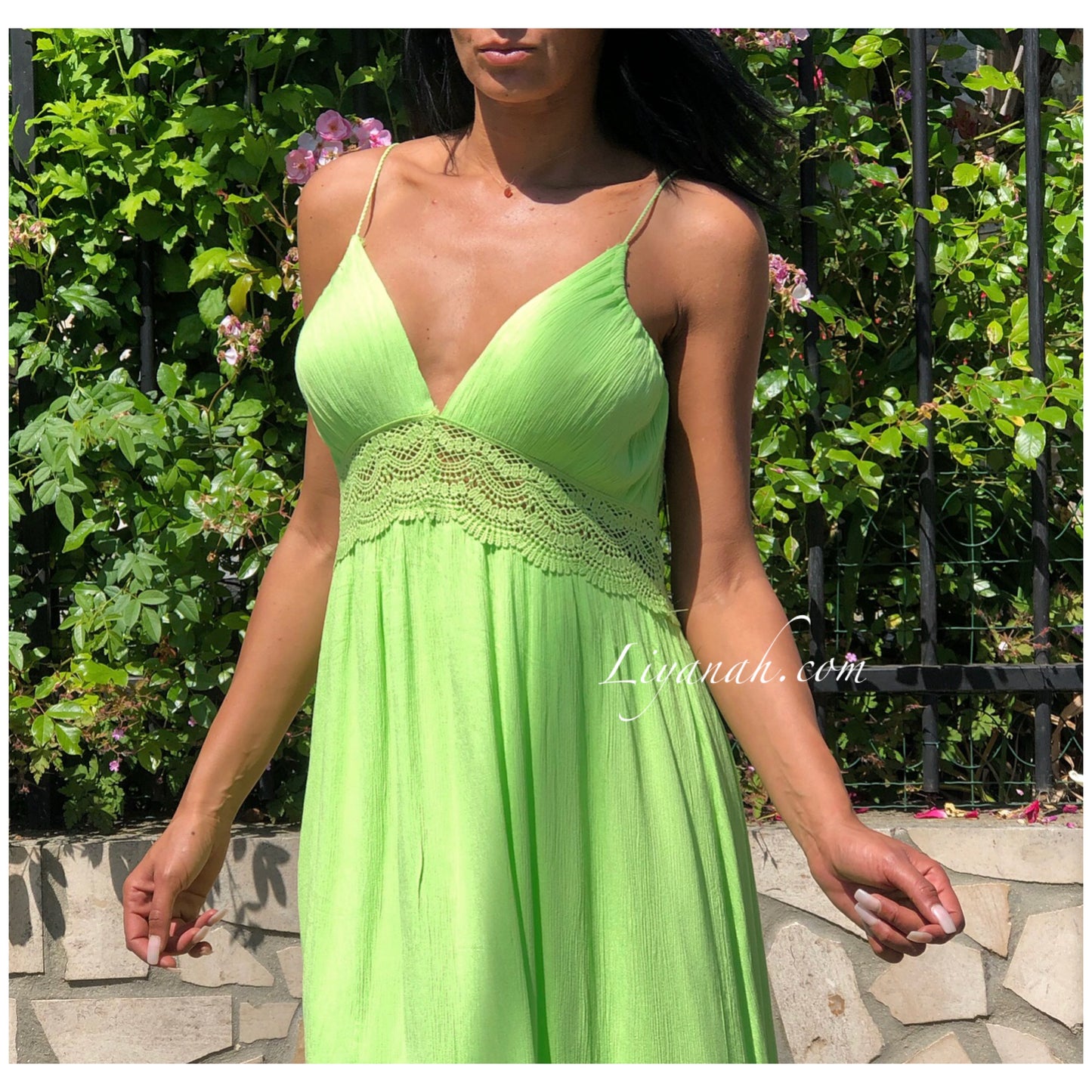 ROBE Modèle YELDA VERT