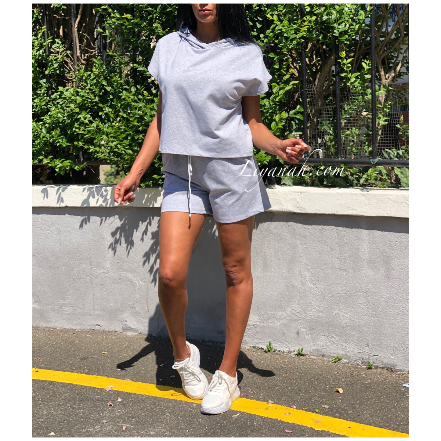 Ensemble Sweat + Short Modèle YANKELA GRIS