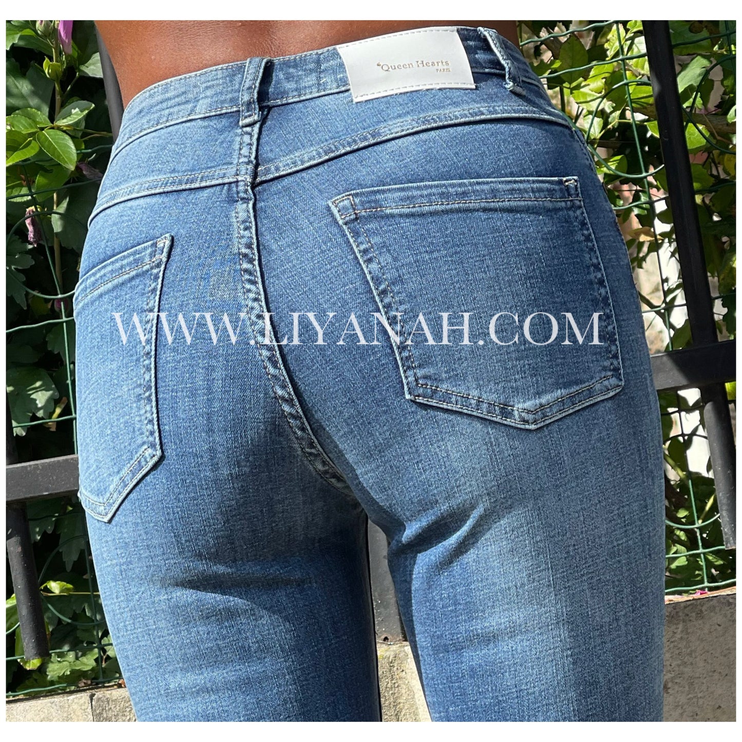 Jean Flare fit split hem Modèle YASSA Blue