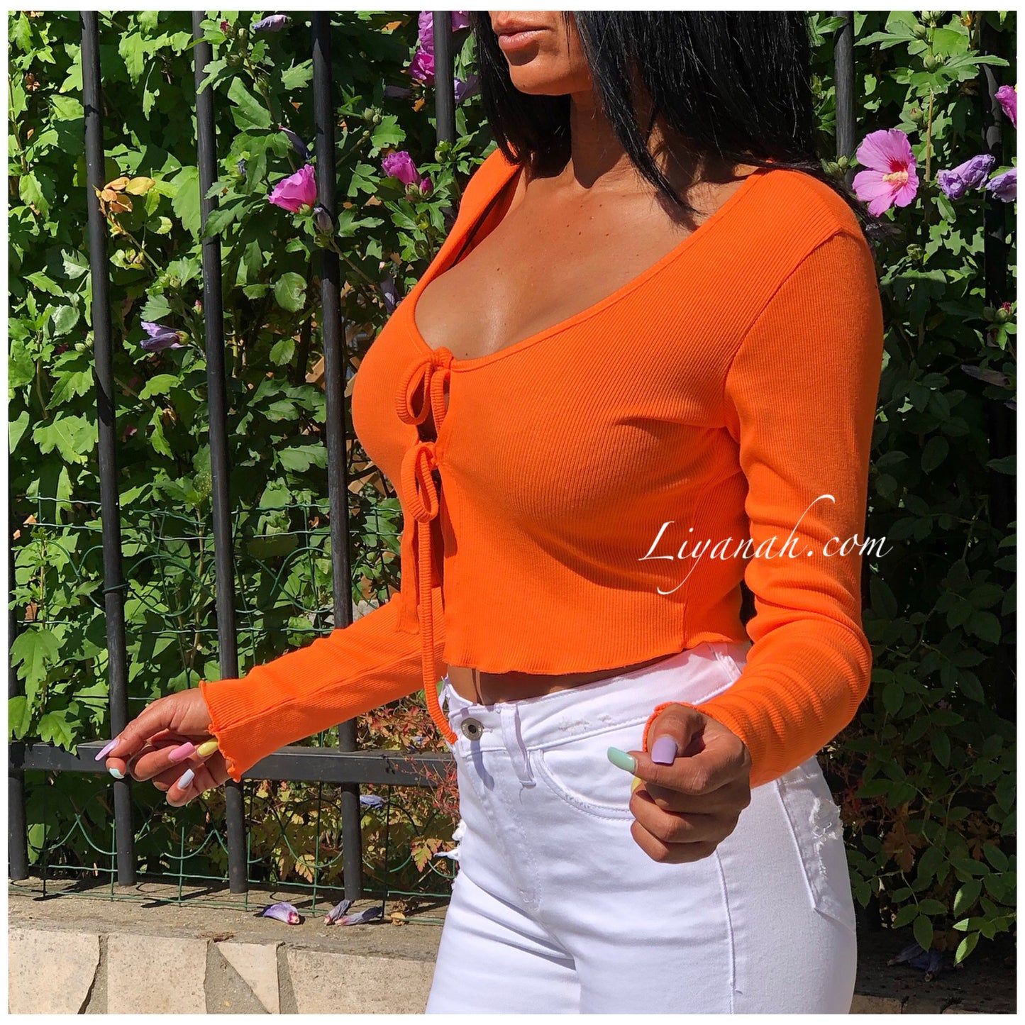 Crop Top Modèle AREKA ORANGE