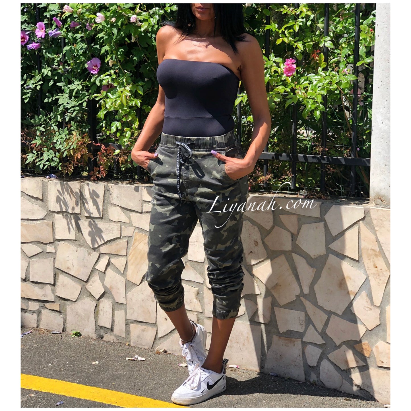 Jogger pant camouflage print Modèle MIYARA