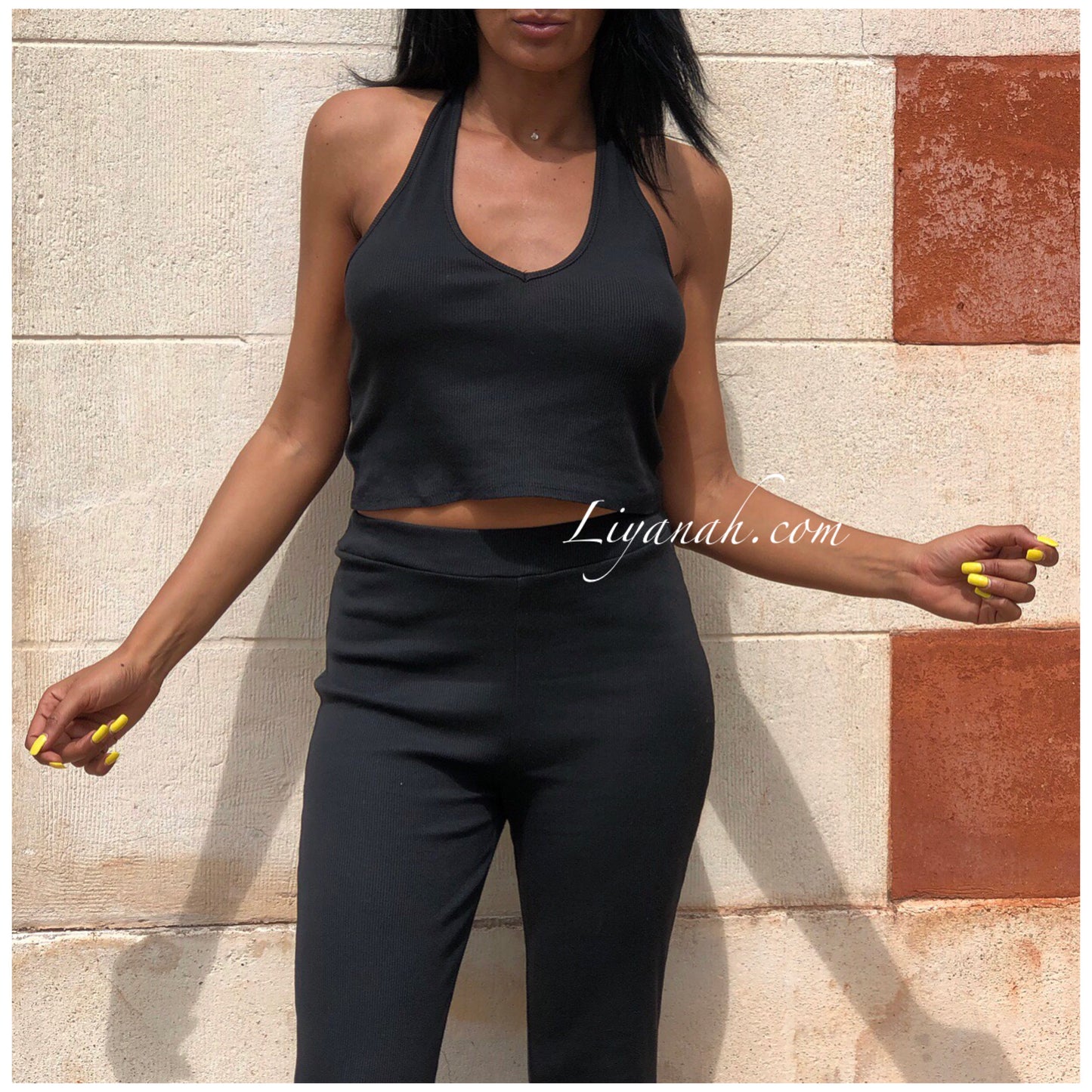 Ensemble Crop Top + Pantalon MYLINE Noir ou Rouge