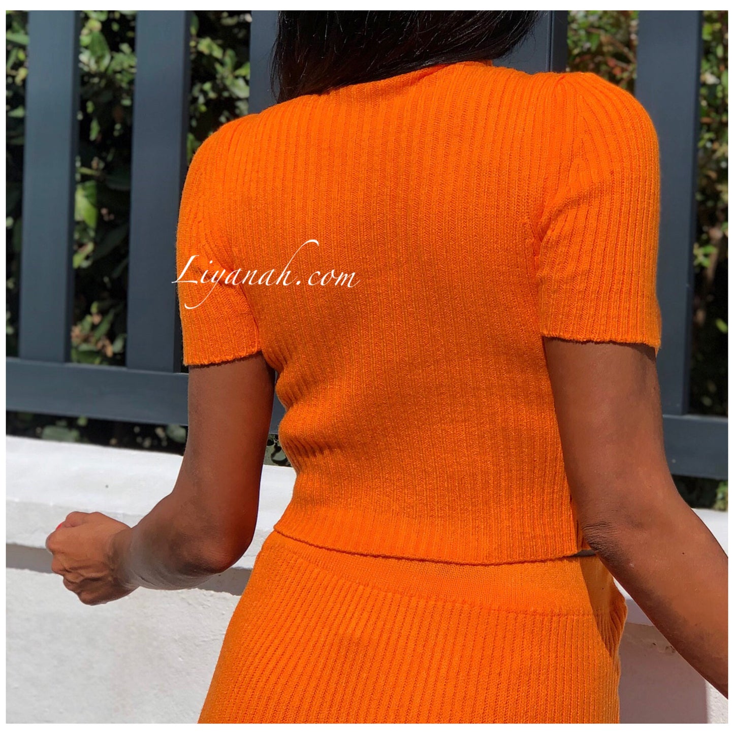 Ensemble Pull / Jupe longue Modèle CASEY ORANGE