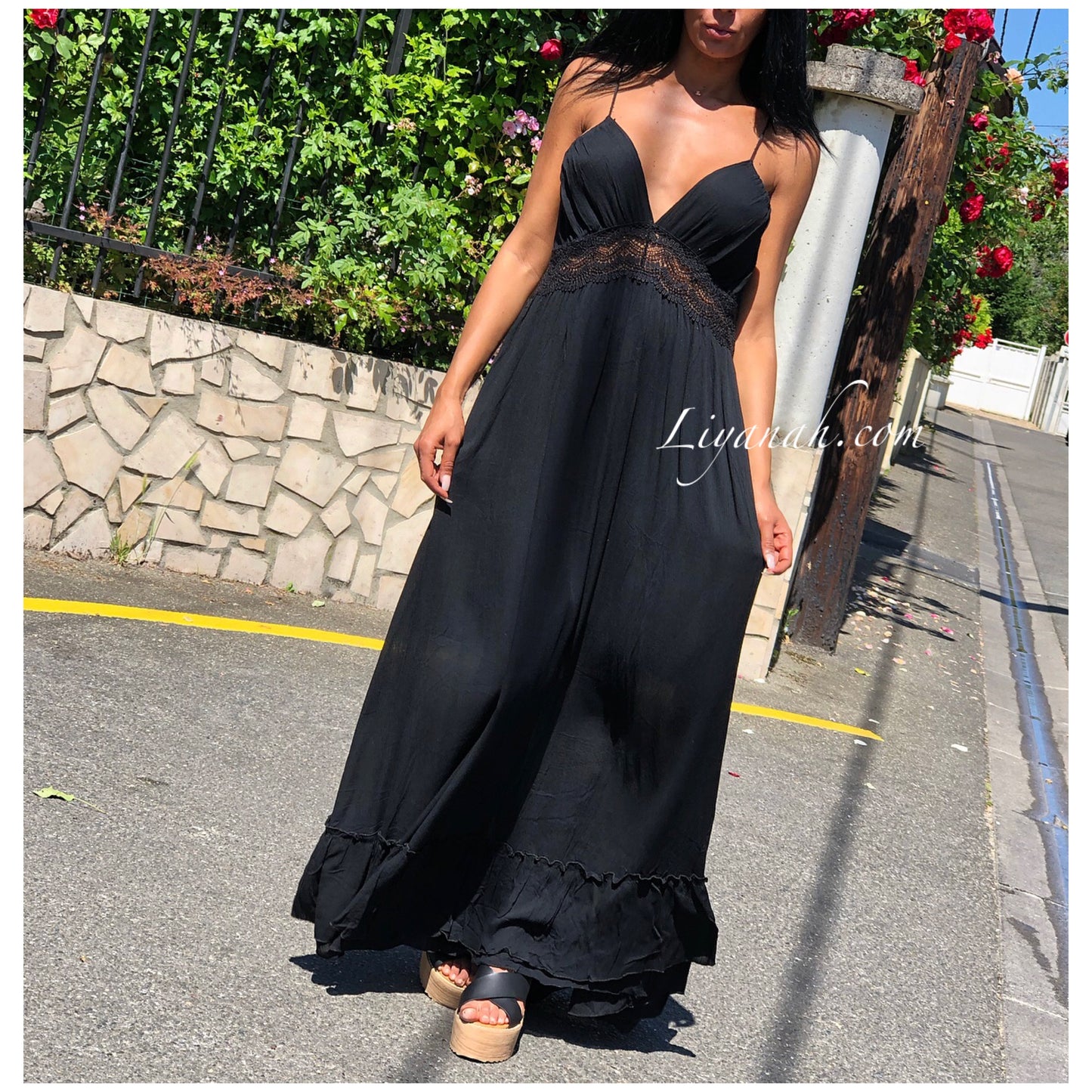 ROBE Modèle YELDA NOIR