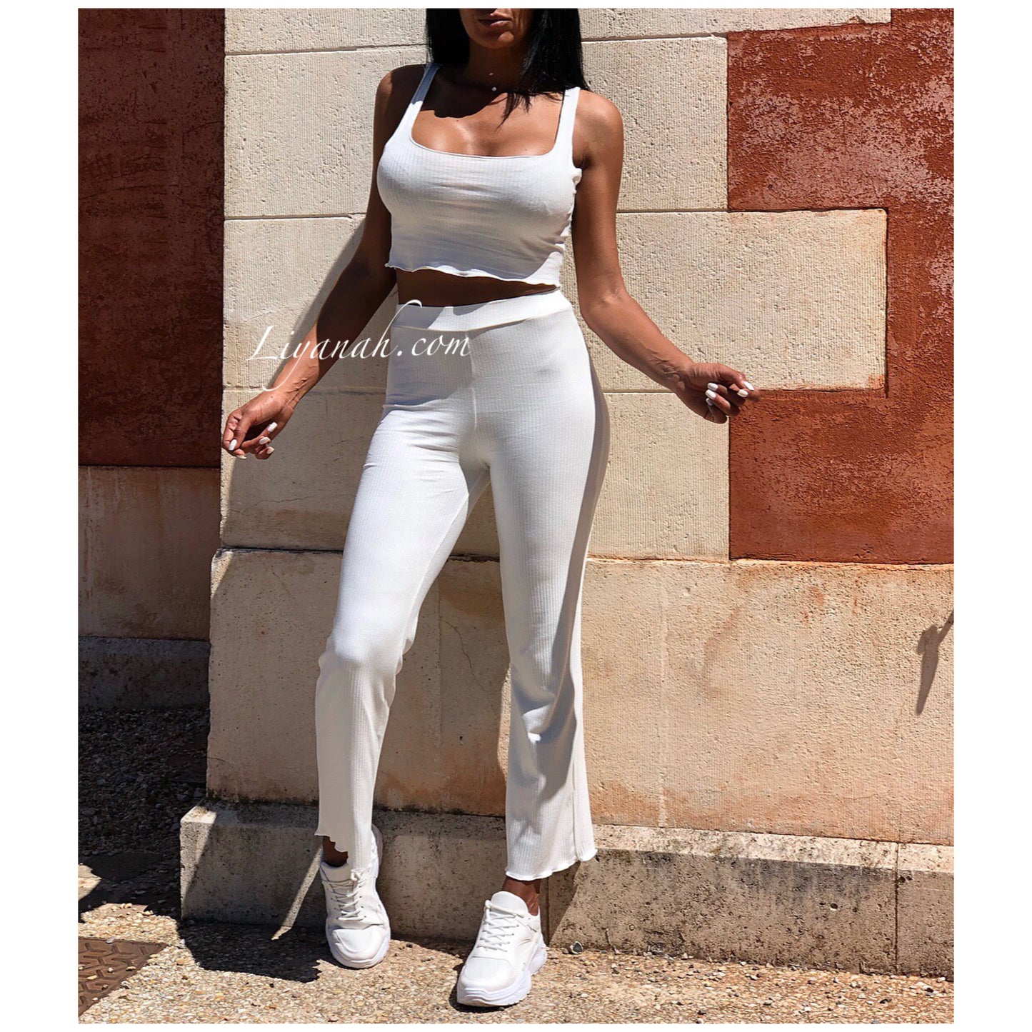 Ensemble Crop Top + Pantalon Modèle MAHO Blanc