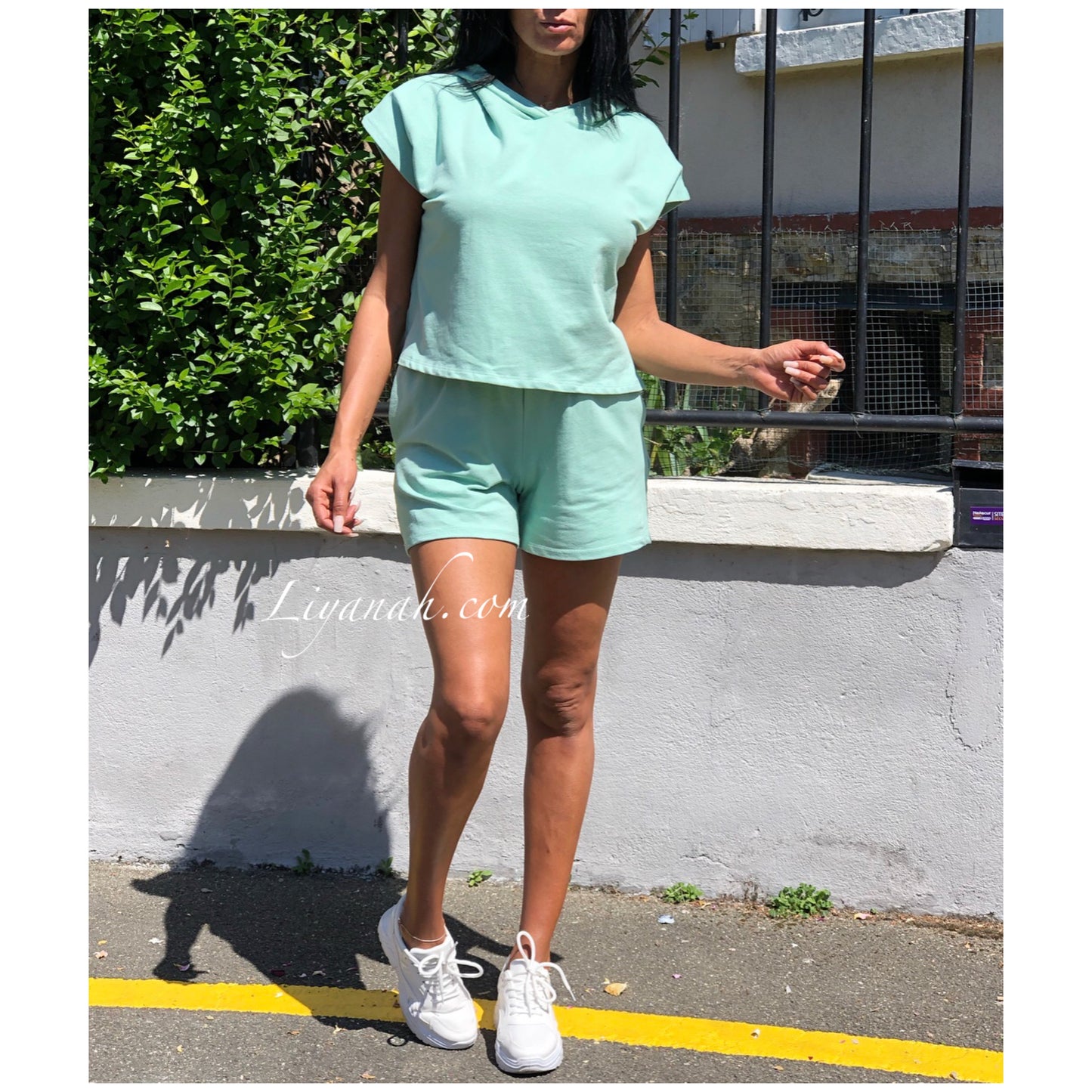 Ensemble Sweat + Short Modèle YANKELA VERT