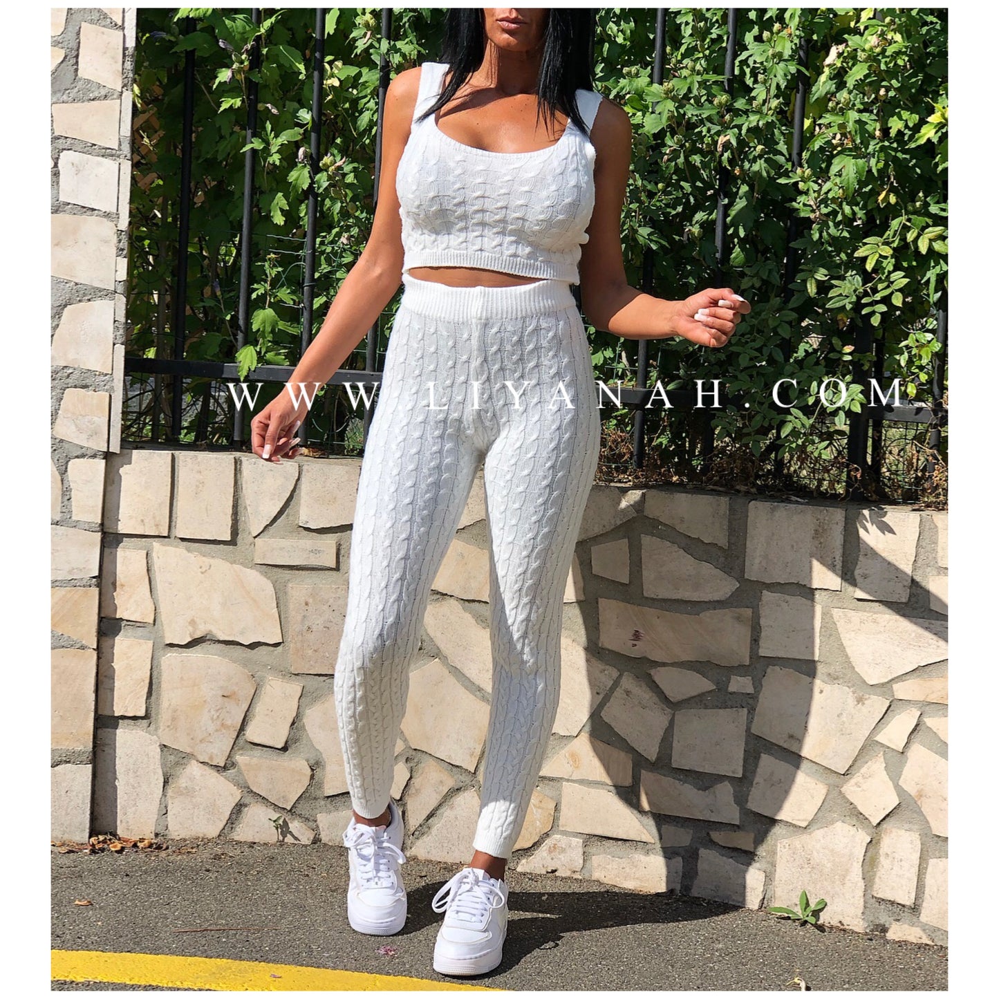 Ensemble Crop Top + Legging Modèle SVANA BLANC