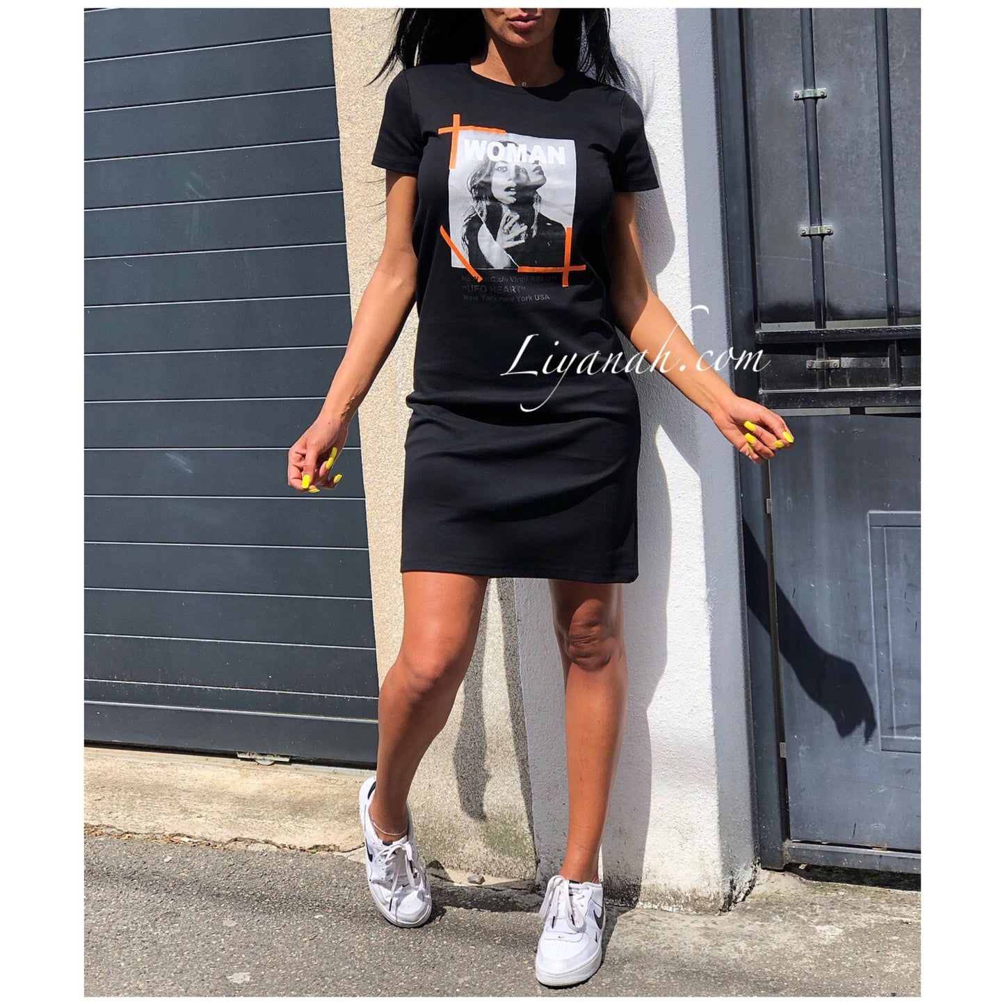 ROBE T-SHIRT Modèle WOMAN