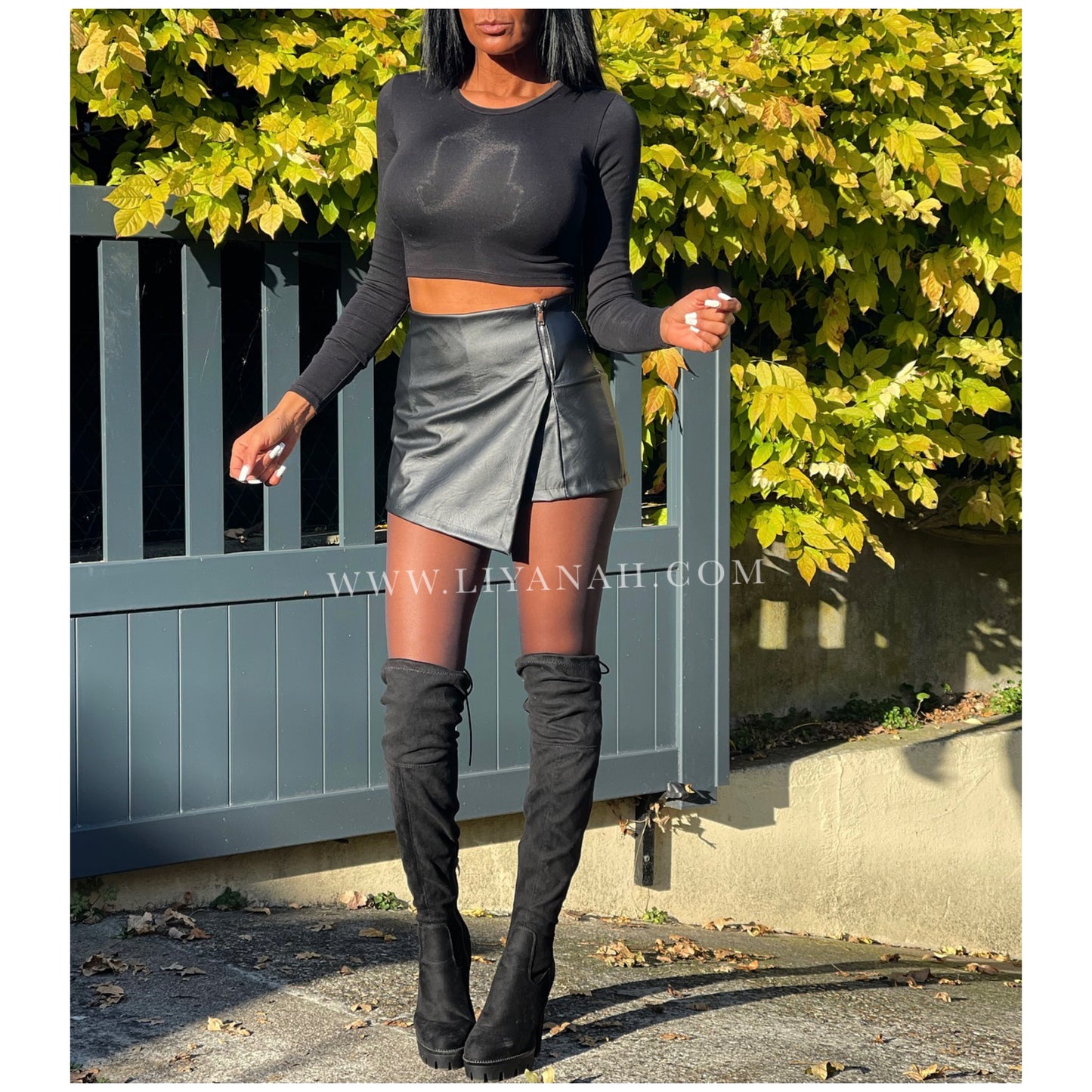 Jupe Short  Modèle LAYA NOIR