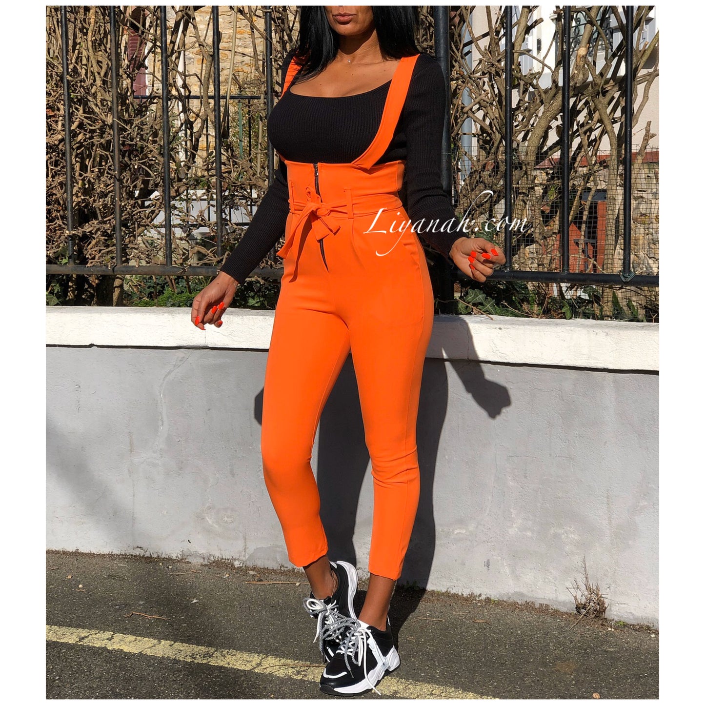 Pantalon Taille Haute à bretelles Tissus Modèle ADYRA ORANGE