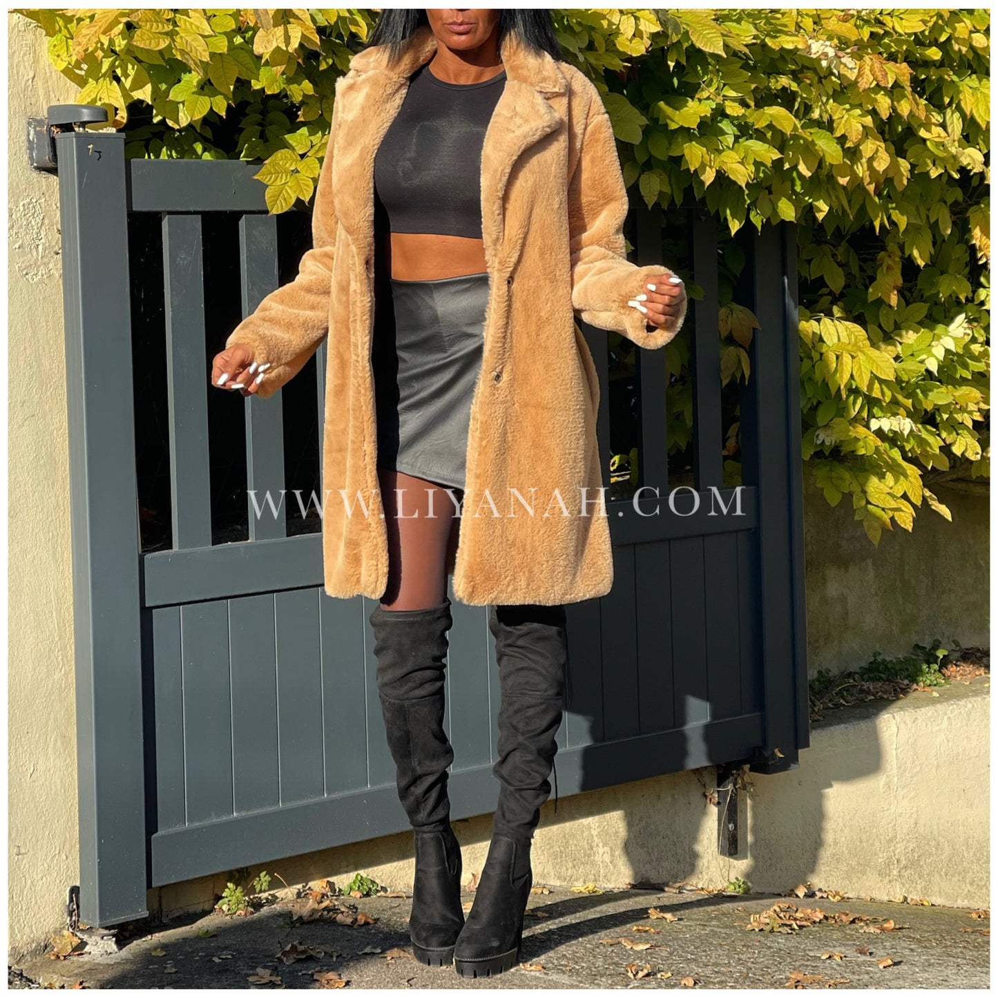 MANTEAU FAUSSE FOURRURE BEIGE Modèle VENYSA