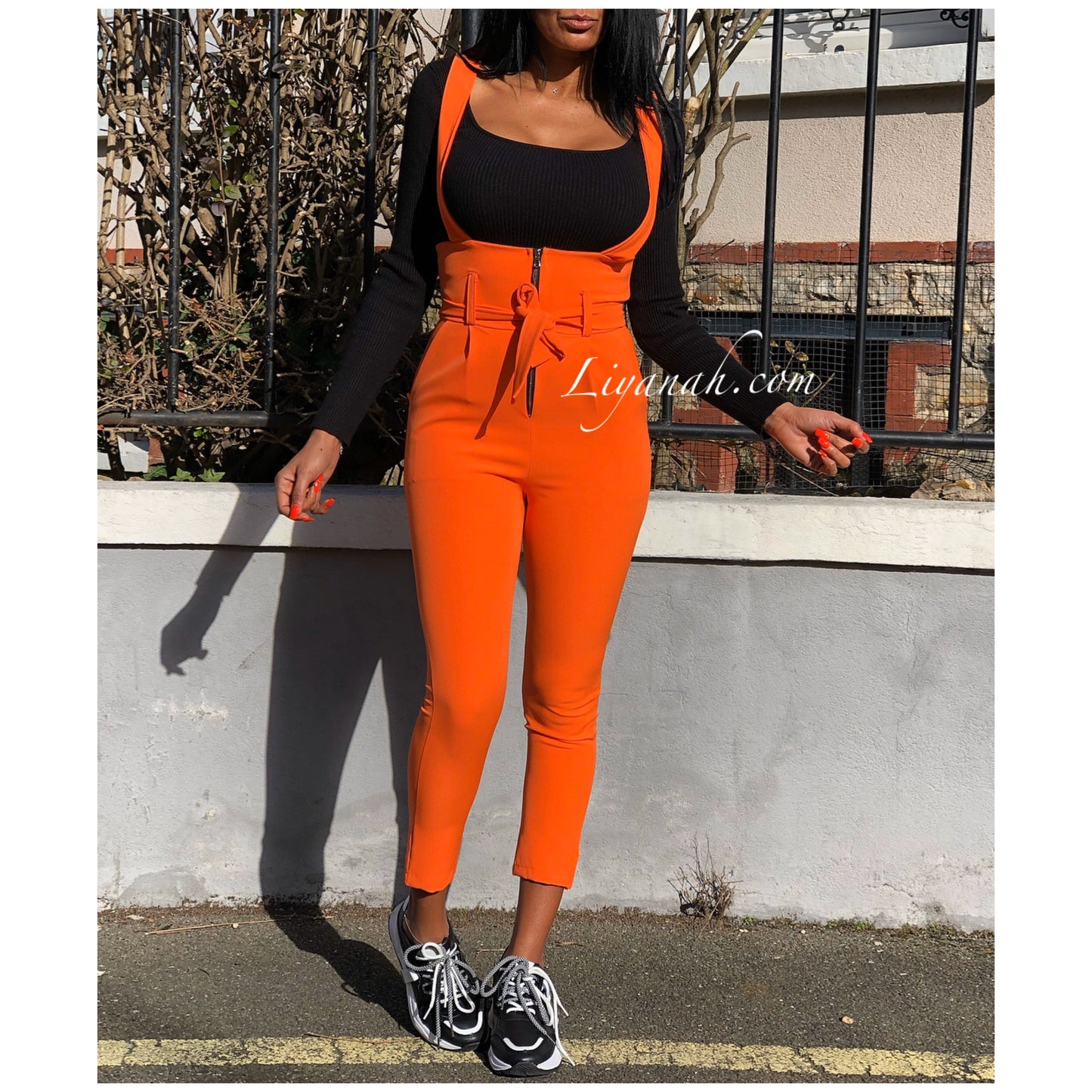 Pantalon Taille Haute à bretelles Tissus Modèle ADYRA ORANGE