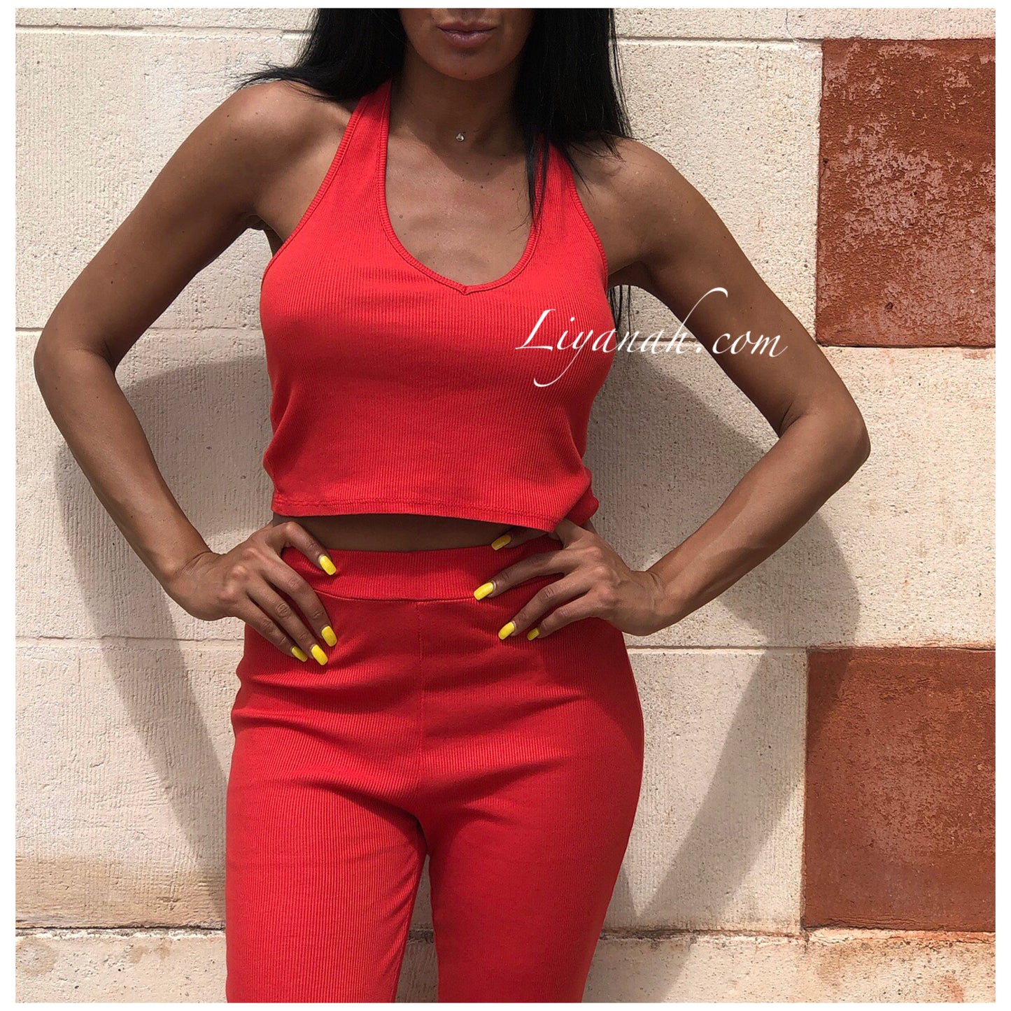 Ensemble Crop Top + Pantalon MYLINE Noir ou Rouge