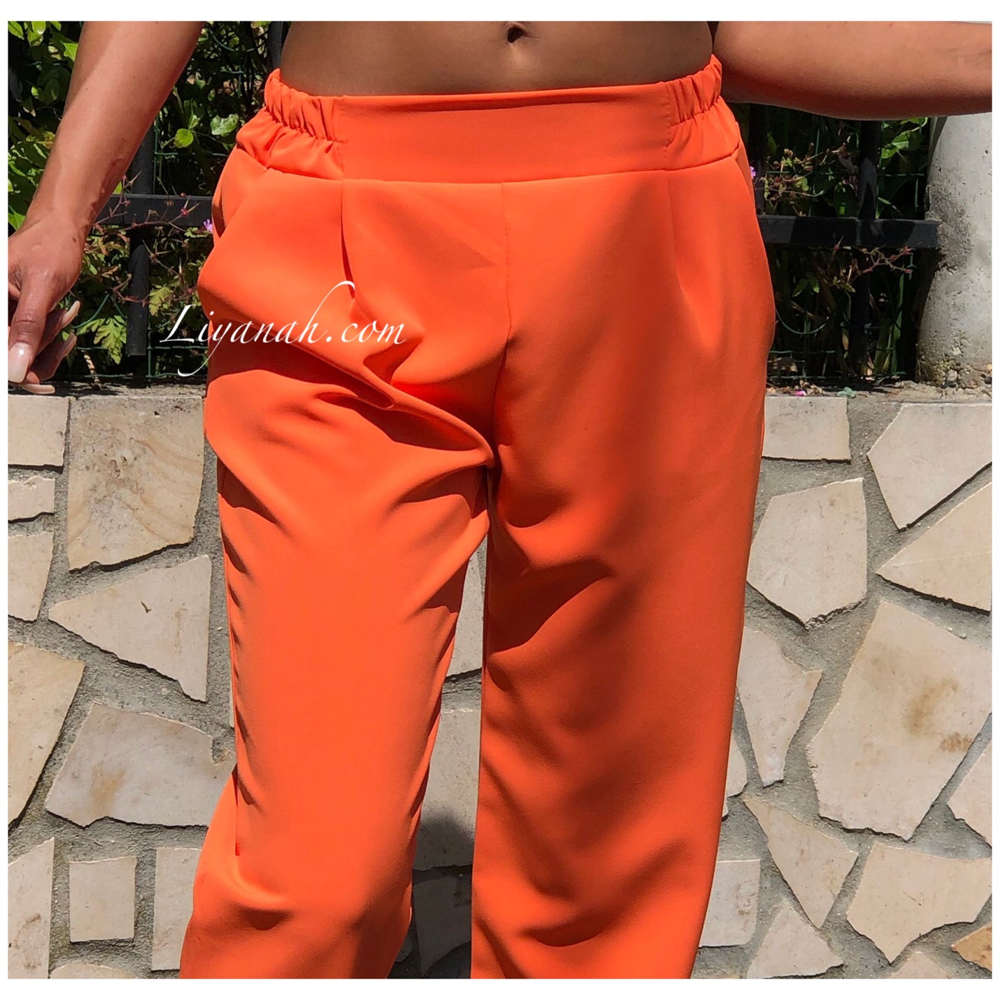 Pantalon Modèle HARA ORANGE