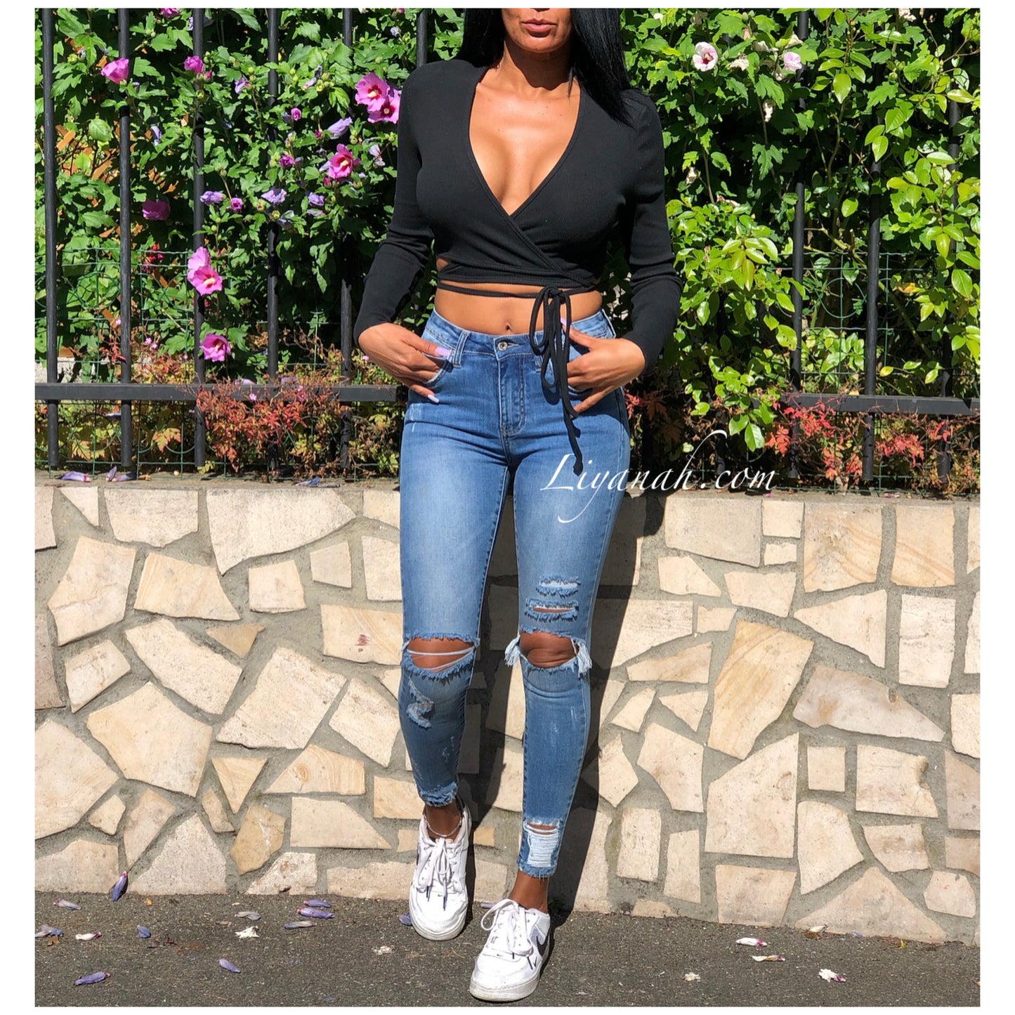 CROP TOP Modèle JAYEL NOIR, BLANC ou MOUTARDE