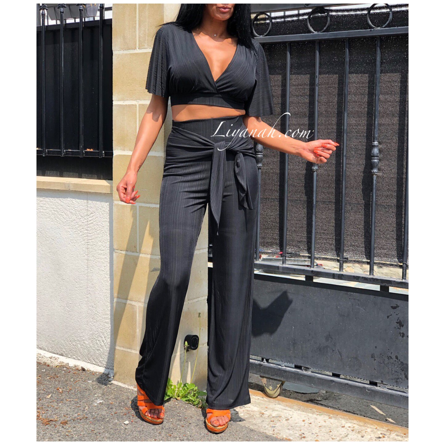 Ensemble Crop Top + Pantalon Modèle AYATI Noir