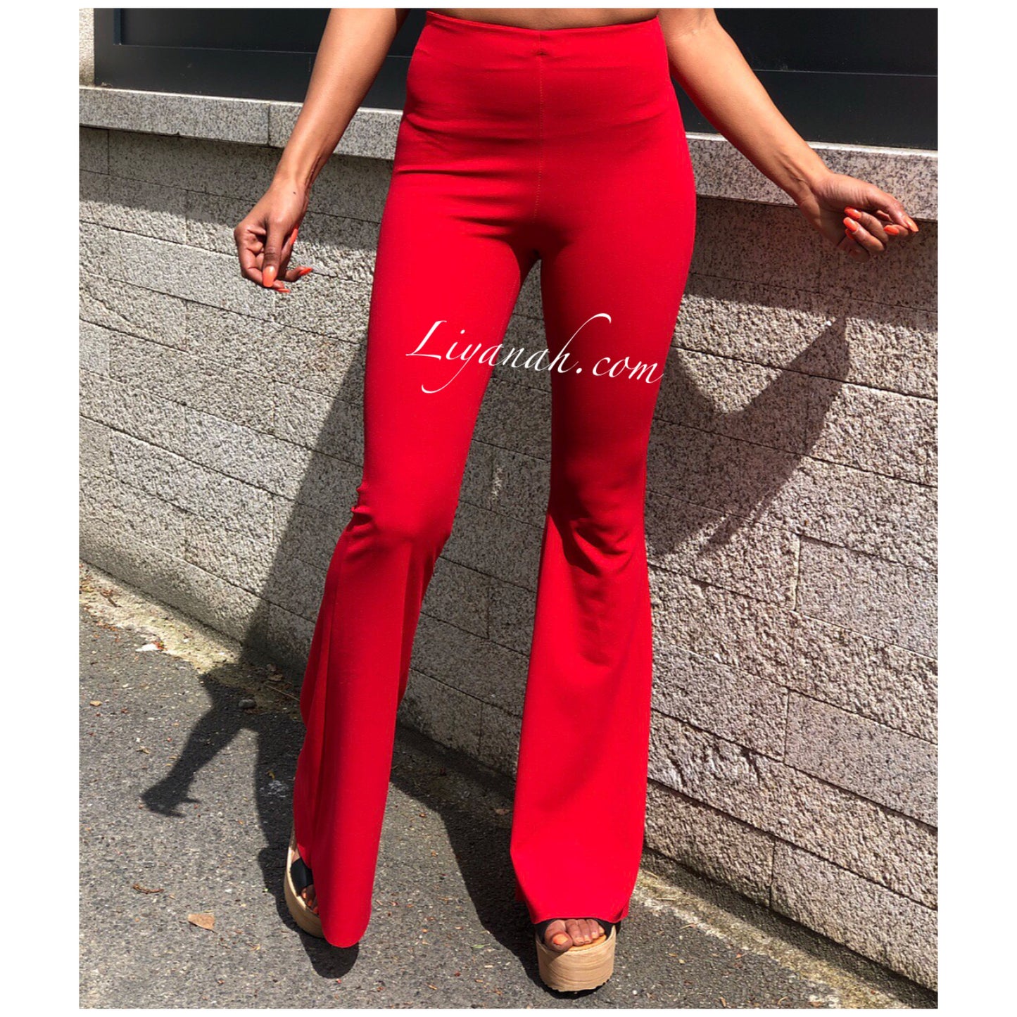 Pantalon Mi-Haute Modèle MAEVA ROUGE