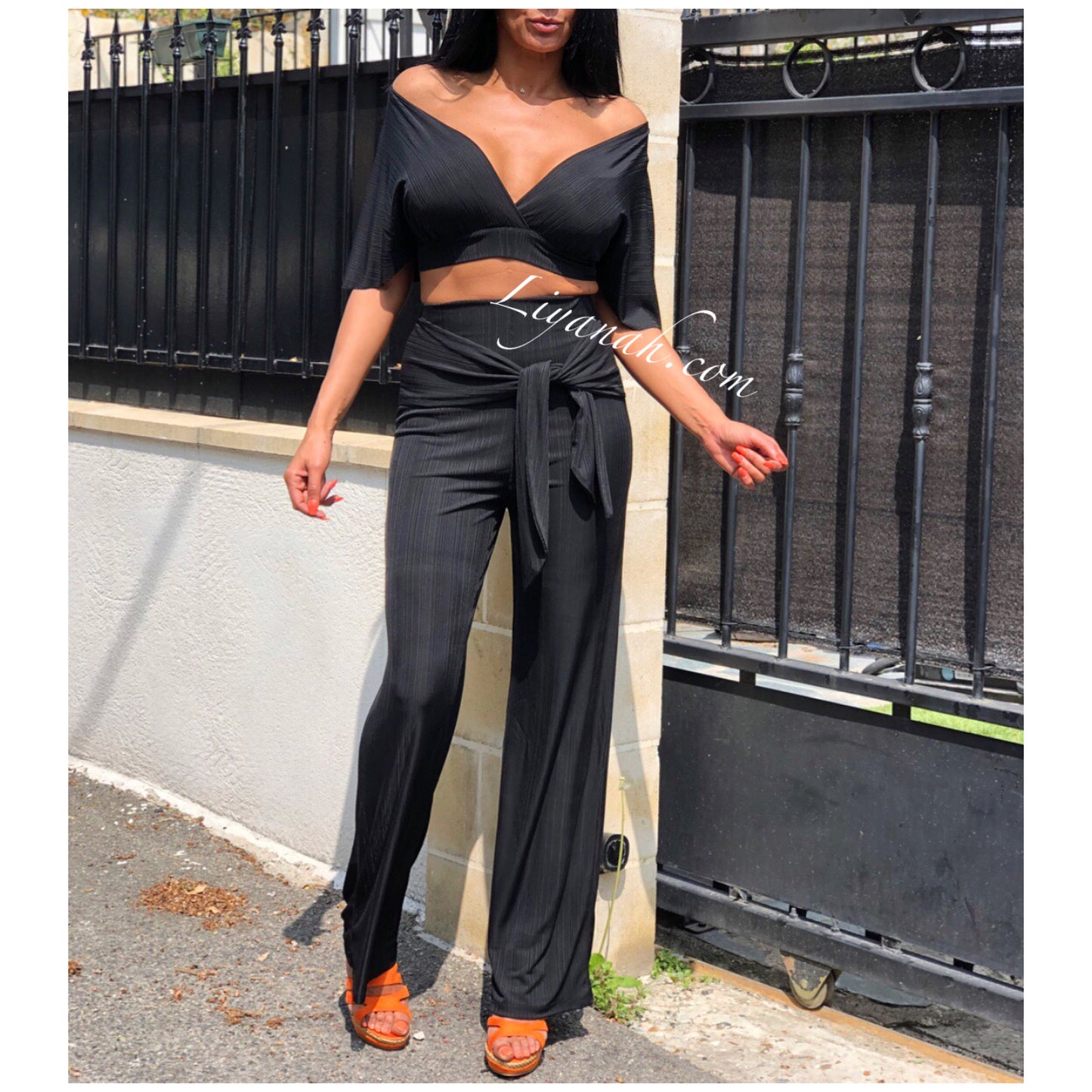 Ensemble Crop Top + Pantalon Modèle AYATI Noir