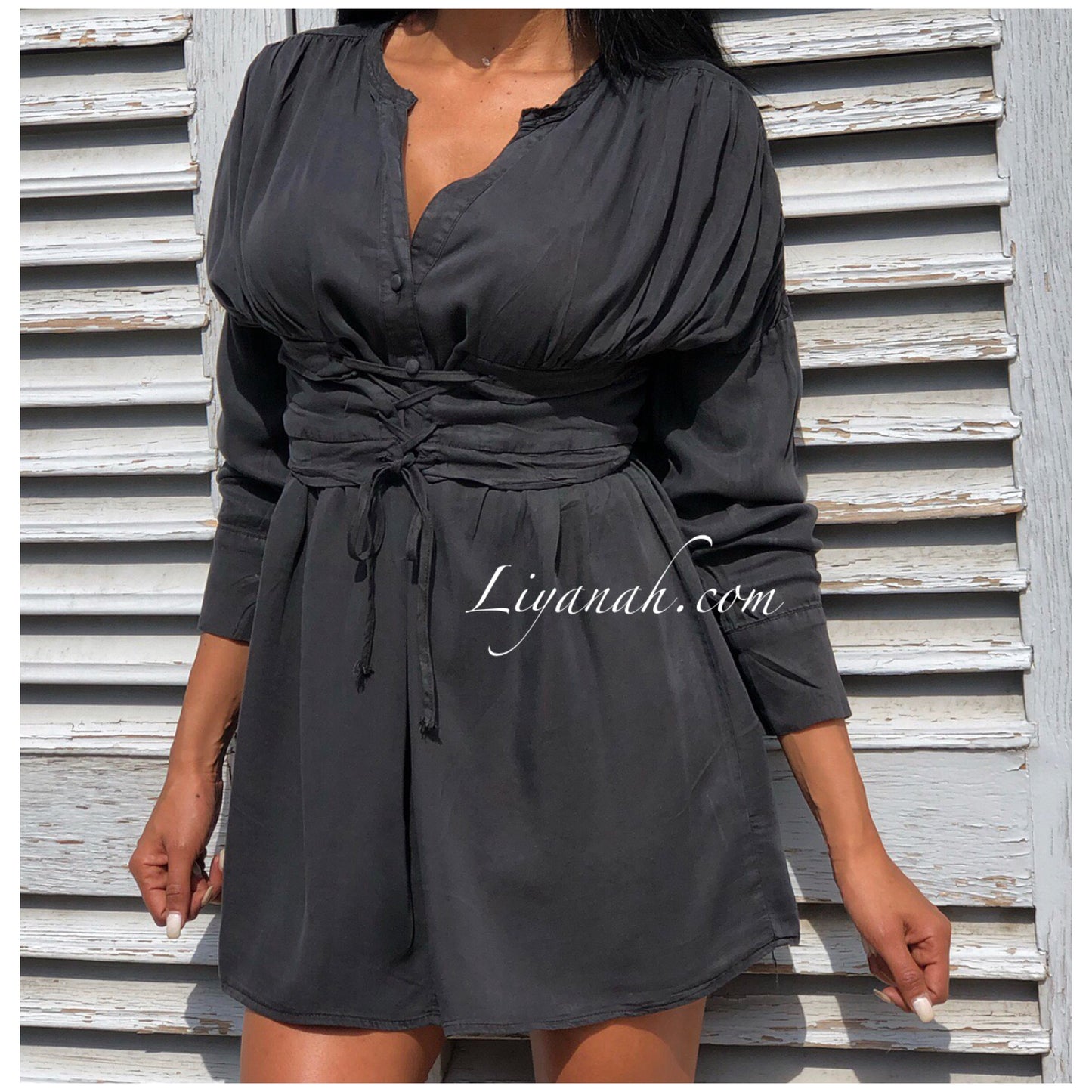 Robe Courte Modèle EFFYA NOIR